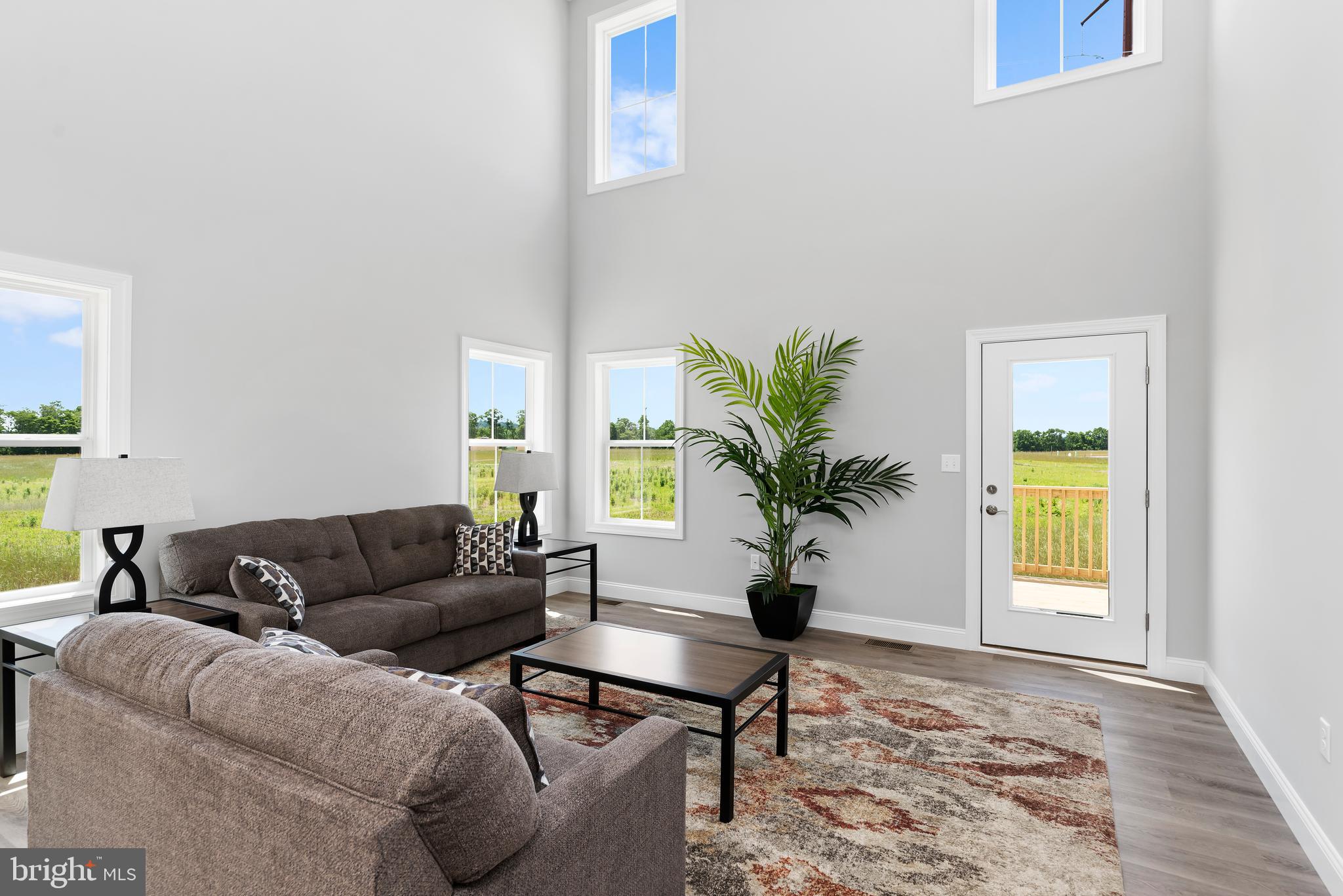 AUTUMN CHASE - Residential