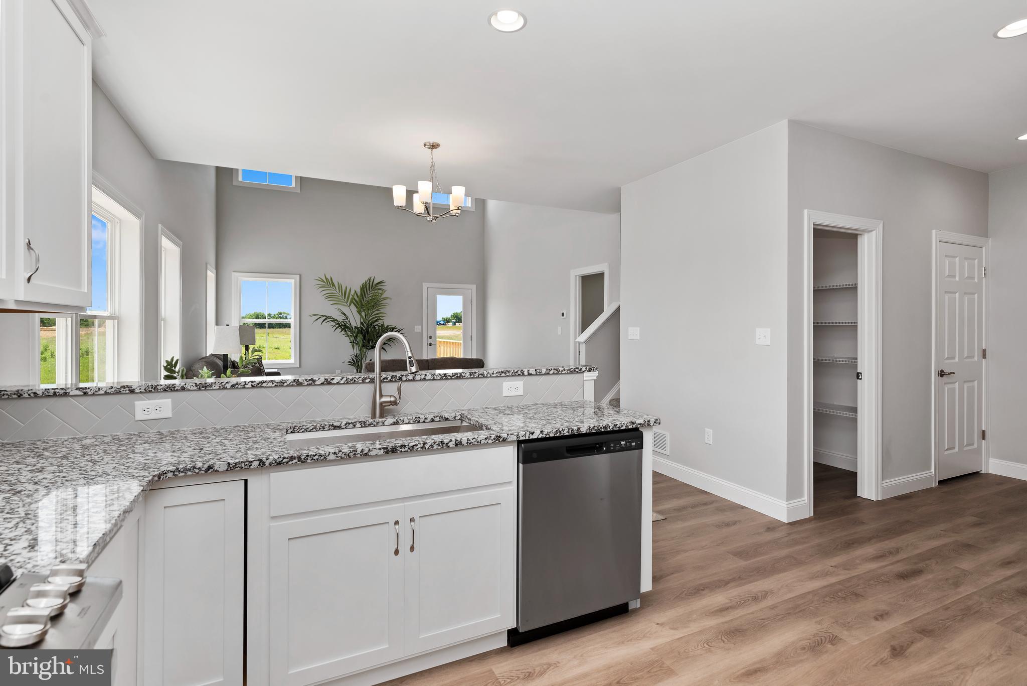 AUTUMN CHASE - Residential