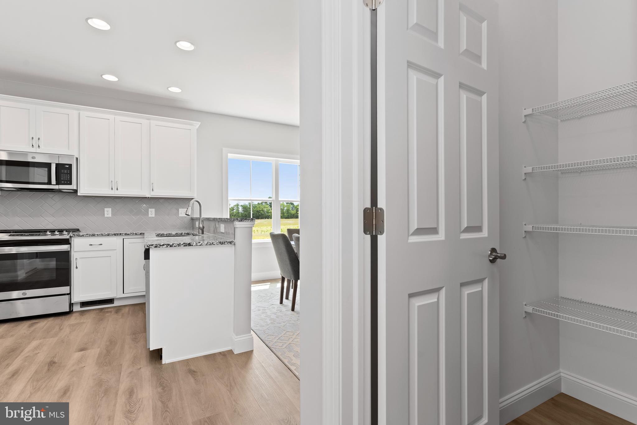 AUTUMN CHASE - Residential