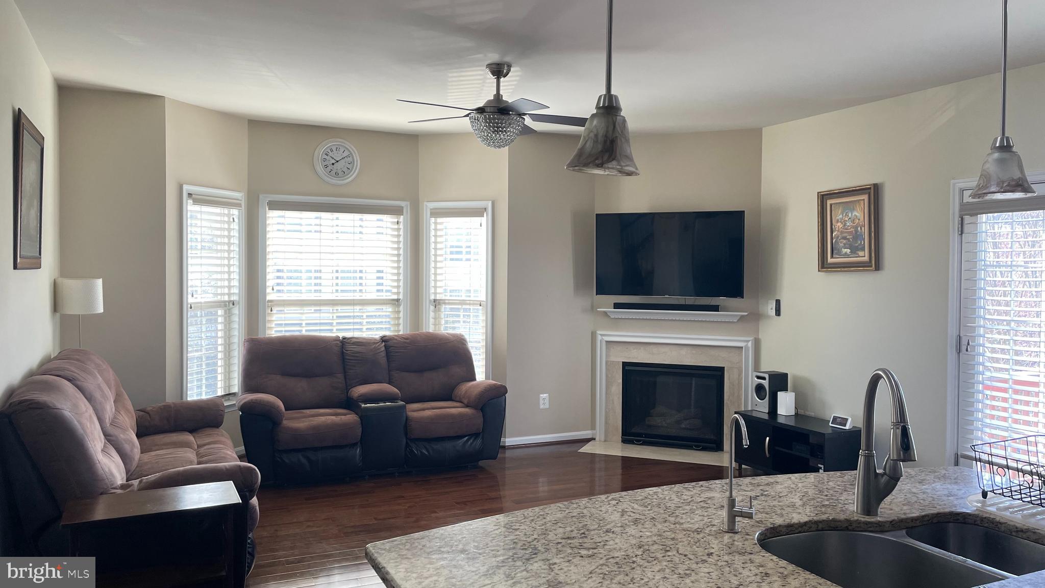 STONE RIDGE - Residential Lease