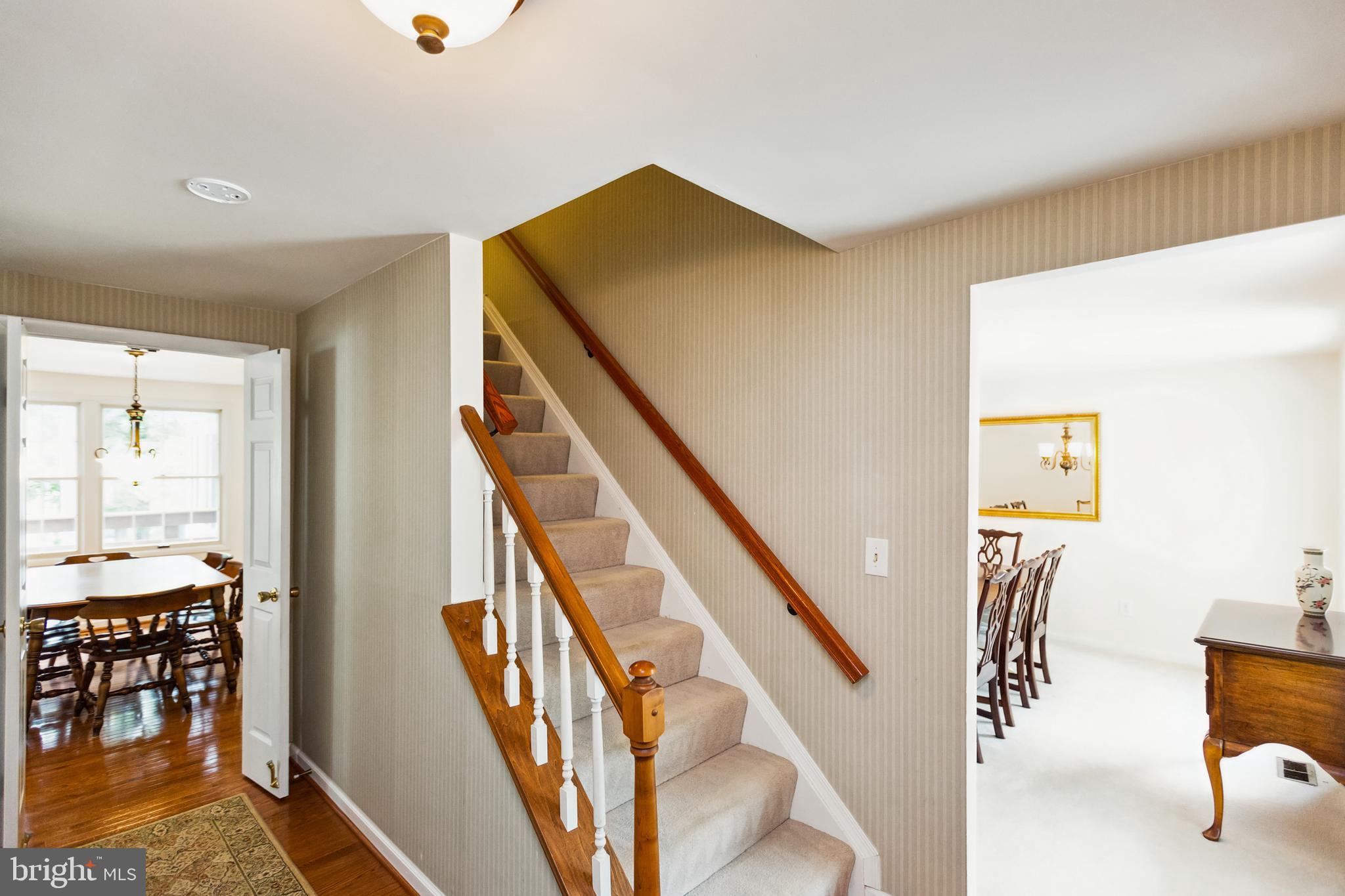 BAY HILLS - Residential