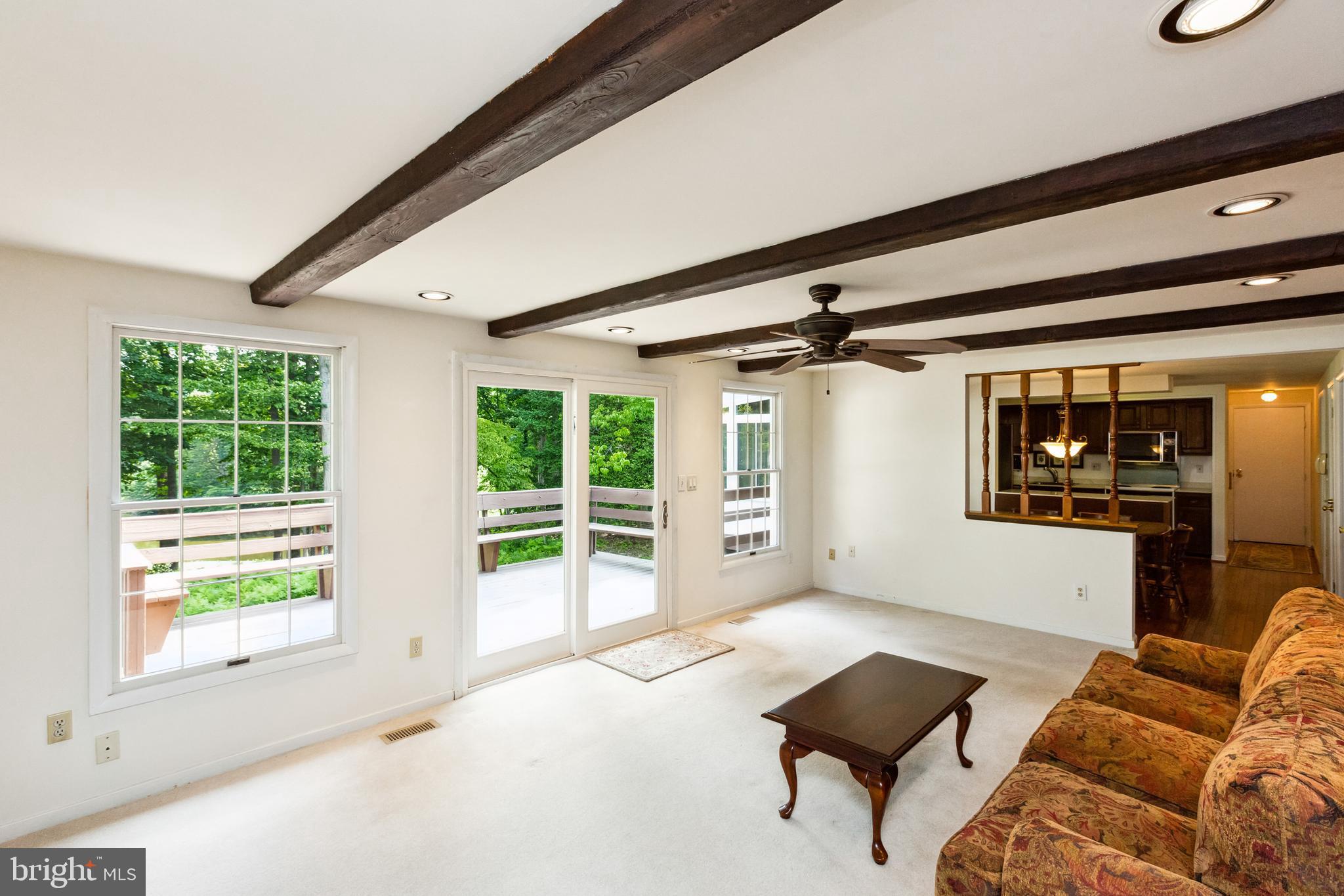 BAY HILLS - Residential