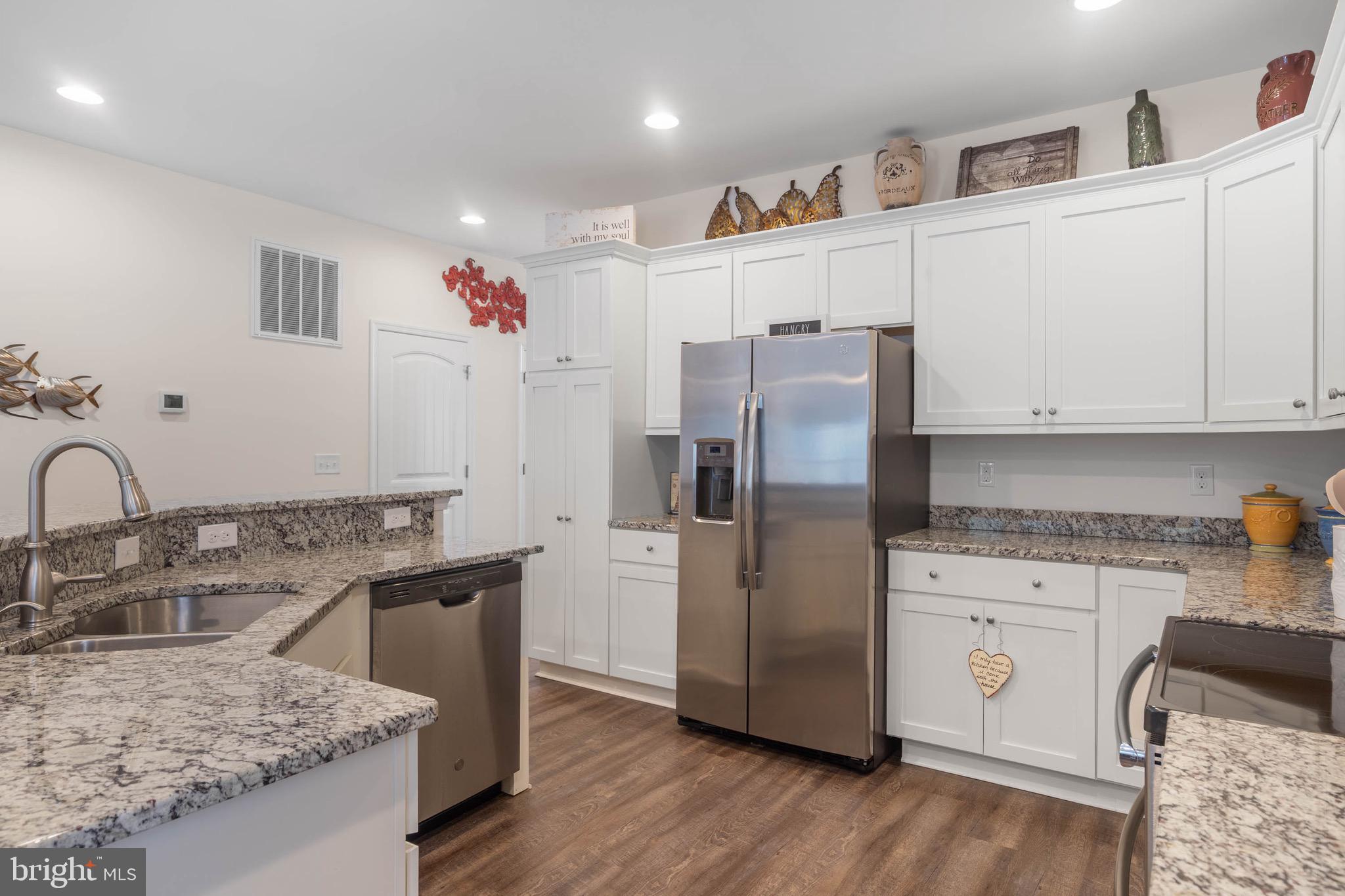 MEADOWS OF BEAVER CREEK - Residential