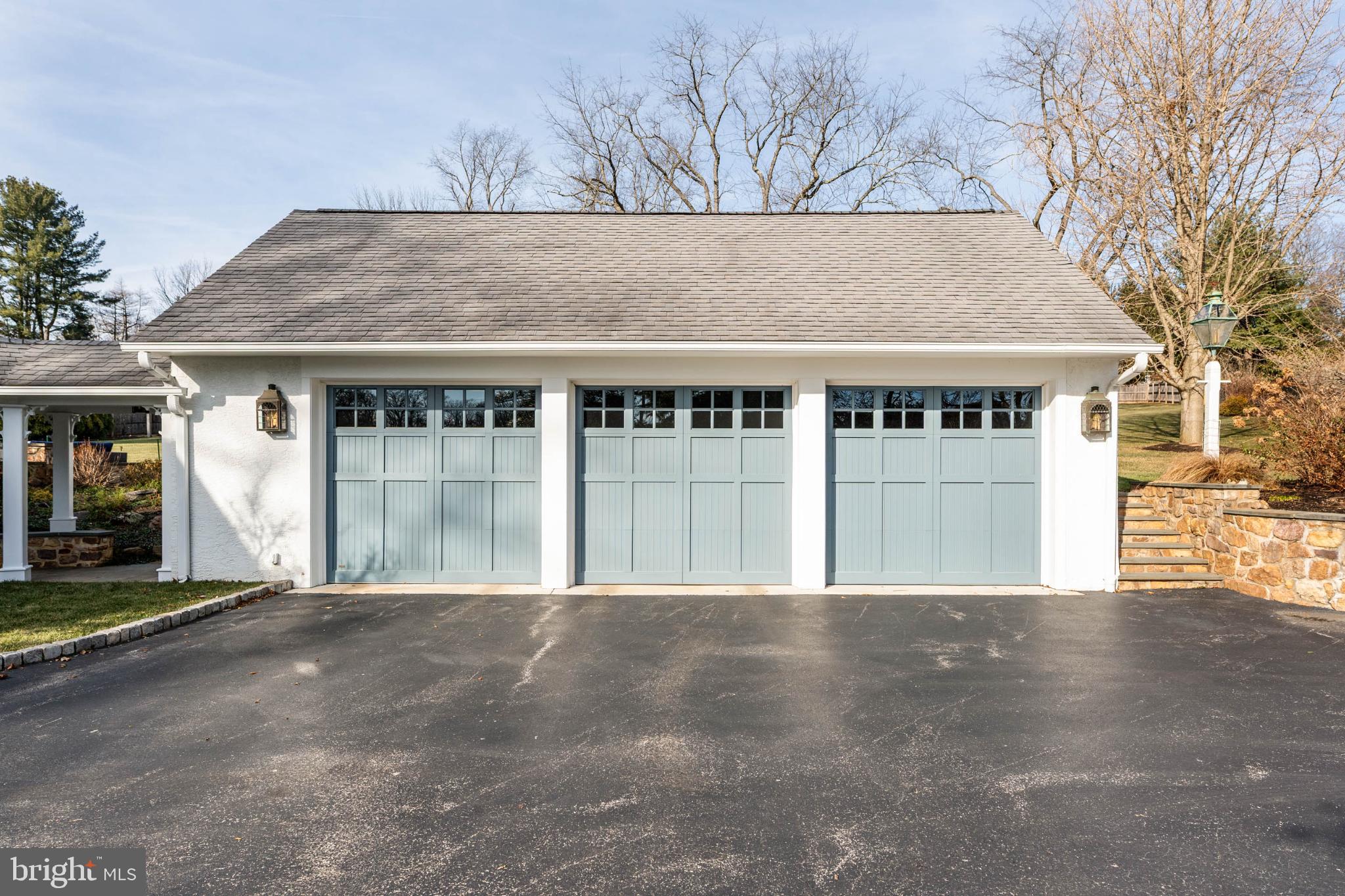 RADNOR HUNT - Residential