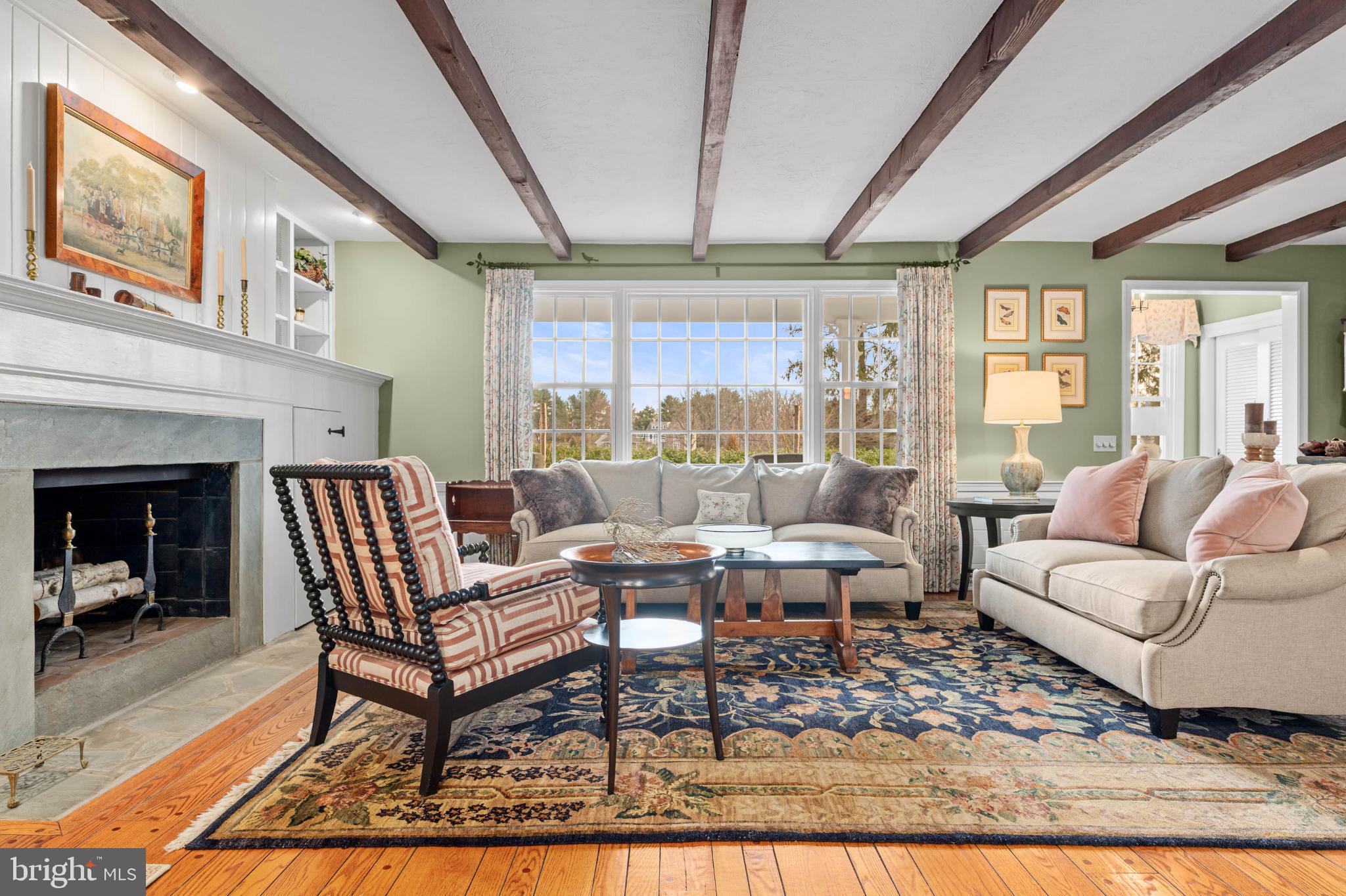 RADNOR HUNT - Residential