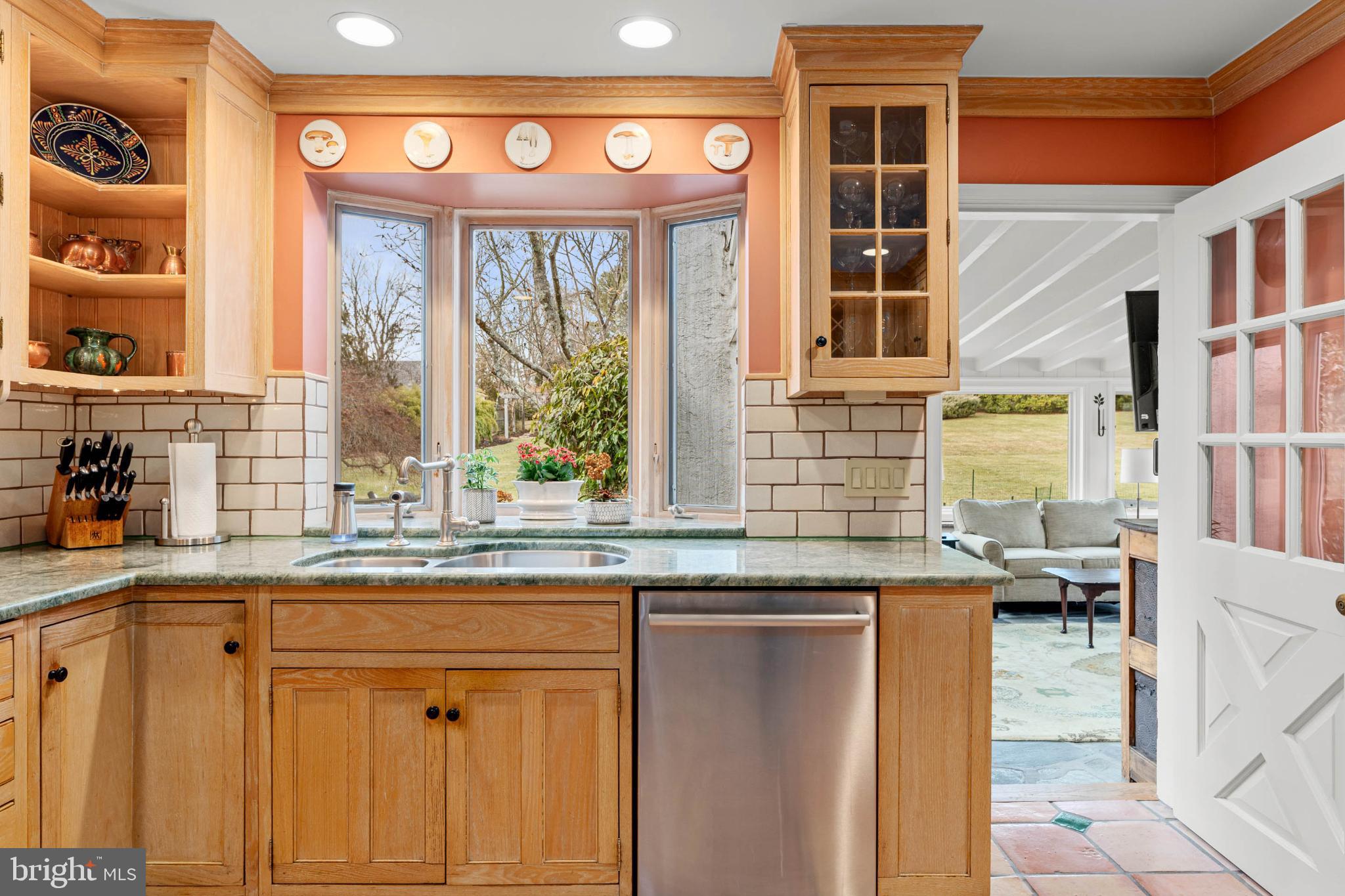 RADNOR HUNT - Residential