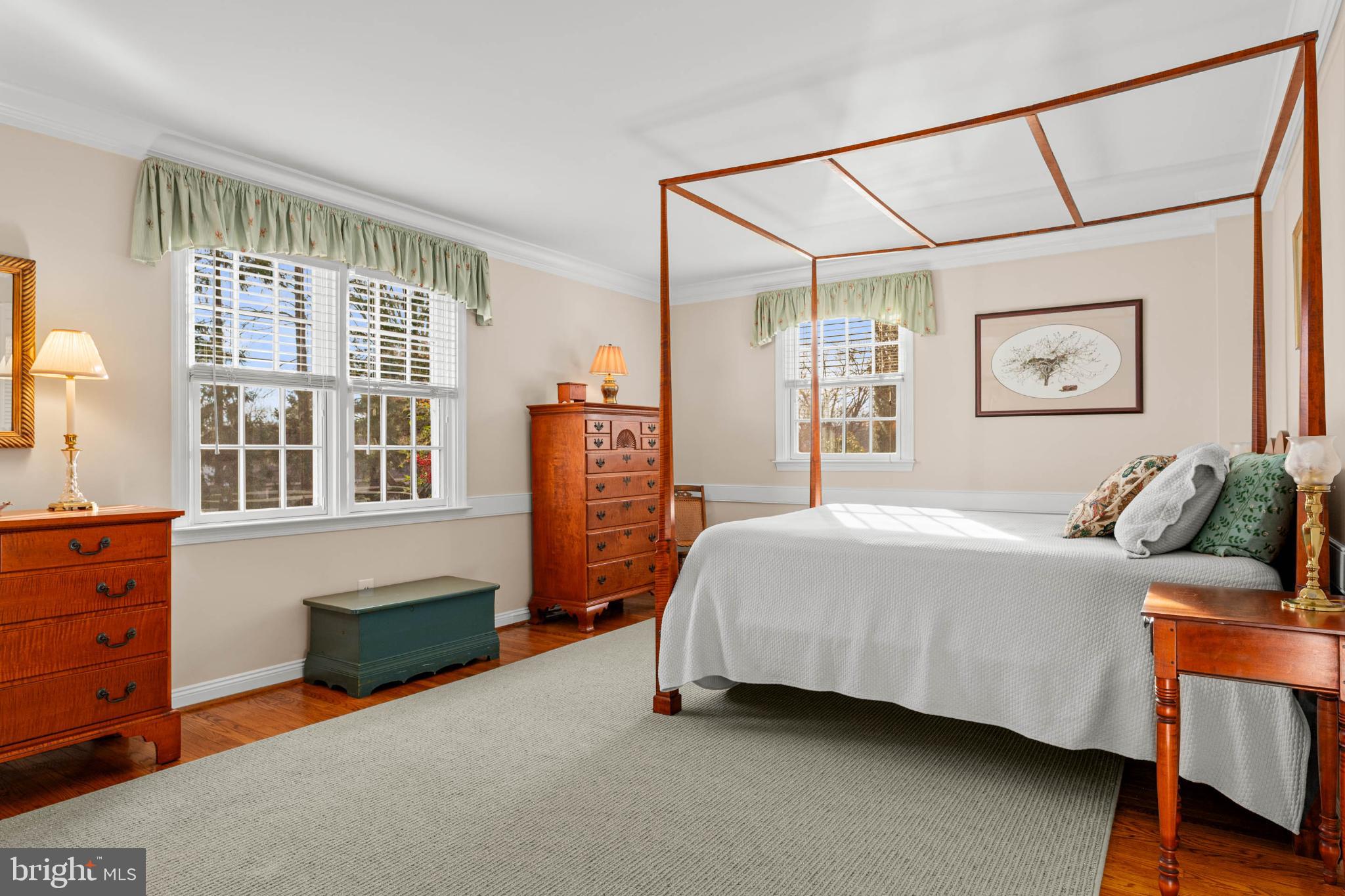 RADNOR HUNT - Residential