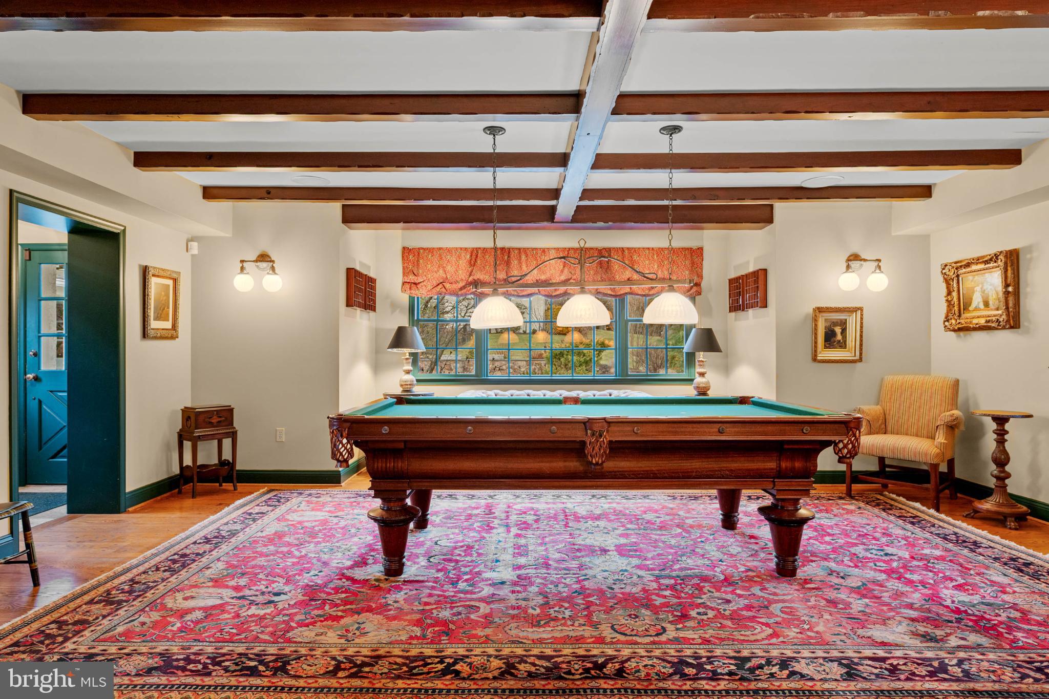 RADNOR HUNT - Residential