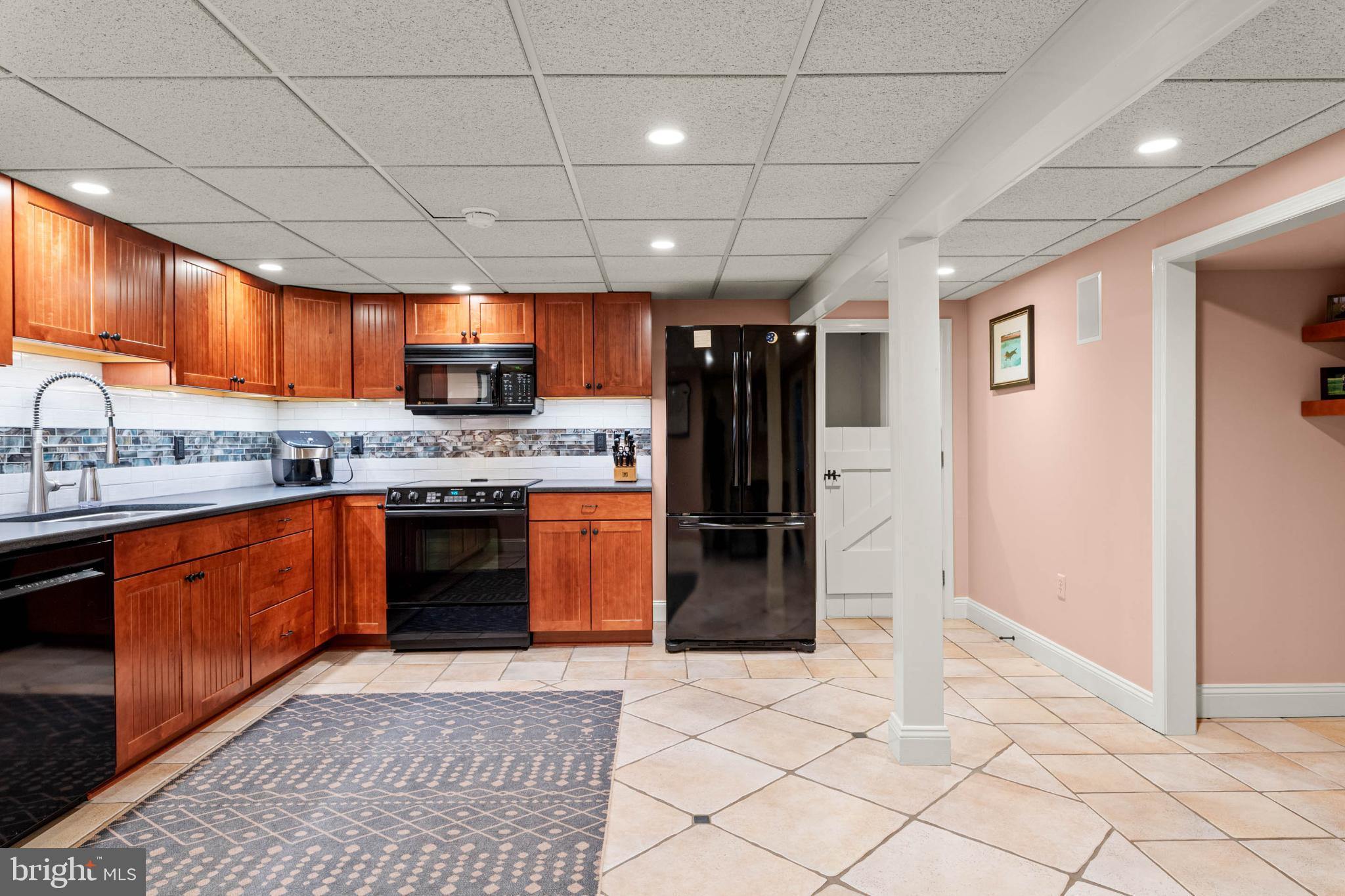 RADNOR HUNT - Residential