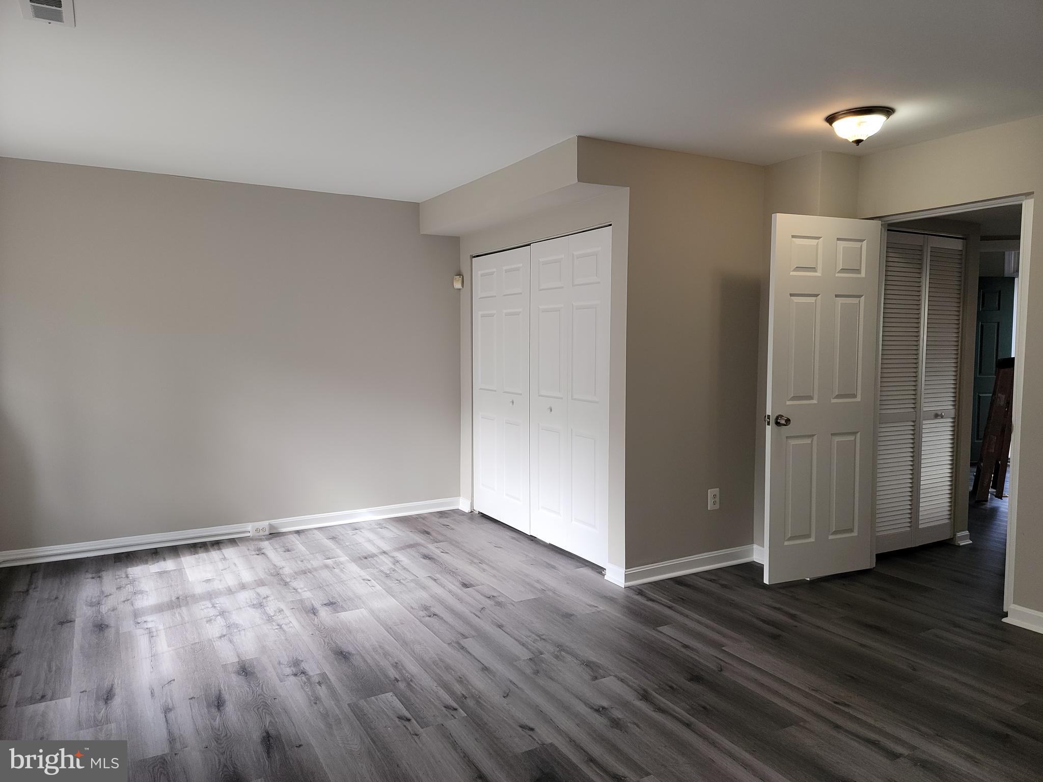 WELLINGTON/CLOVERHILL - Residential