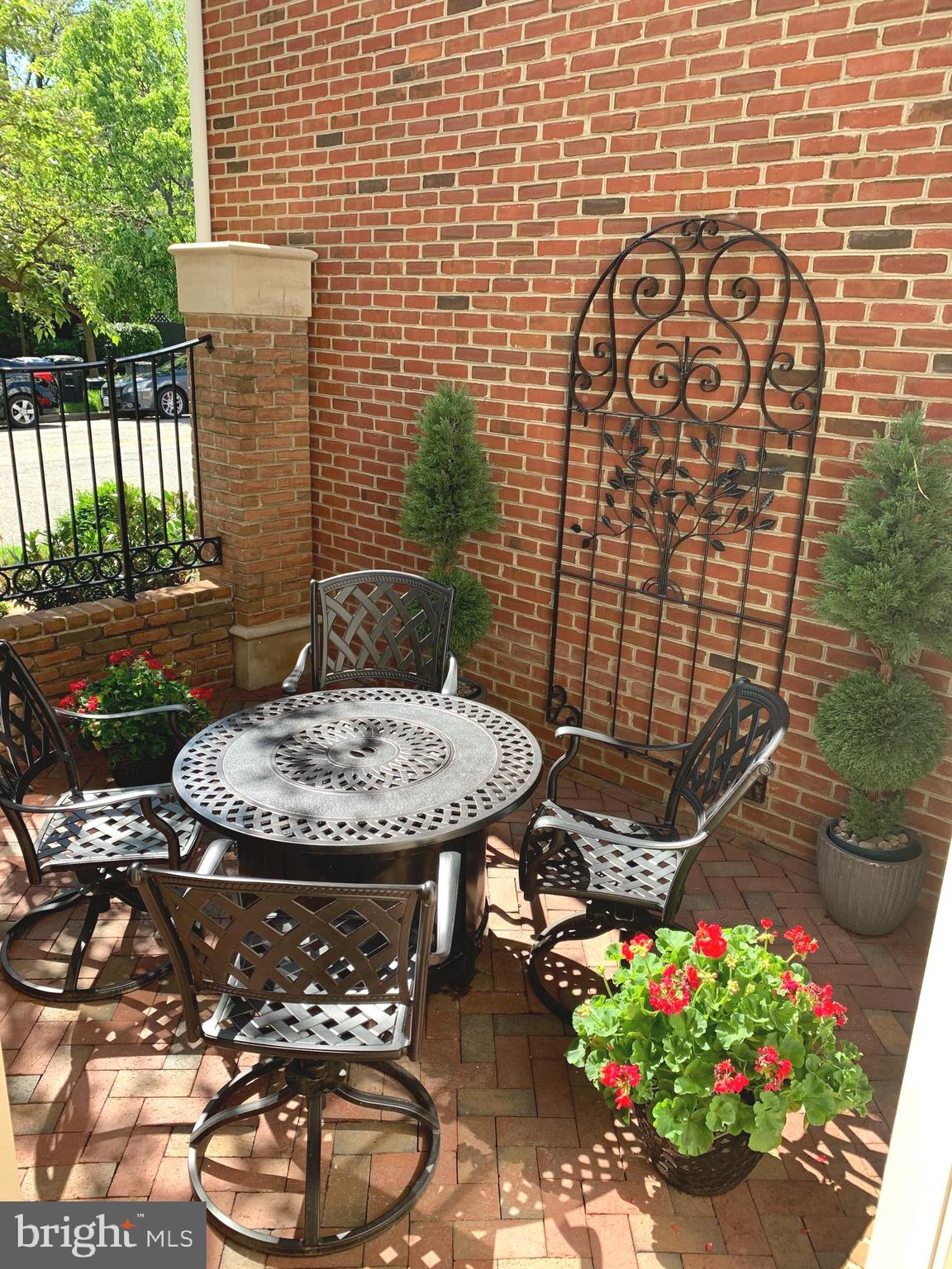 OLD TOWN VILLAGE - Residential