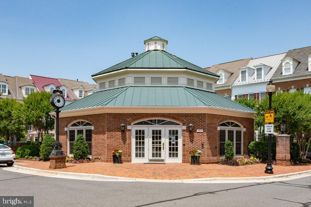 OLD TOWN VILLAGE - Residential