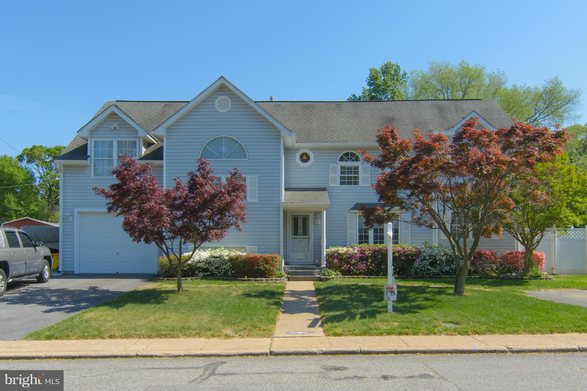 PINE GROVE HOMES - Residential