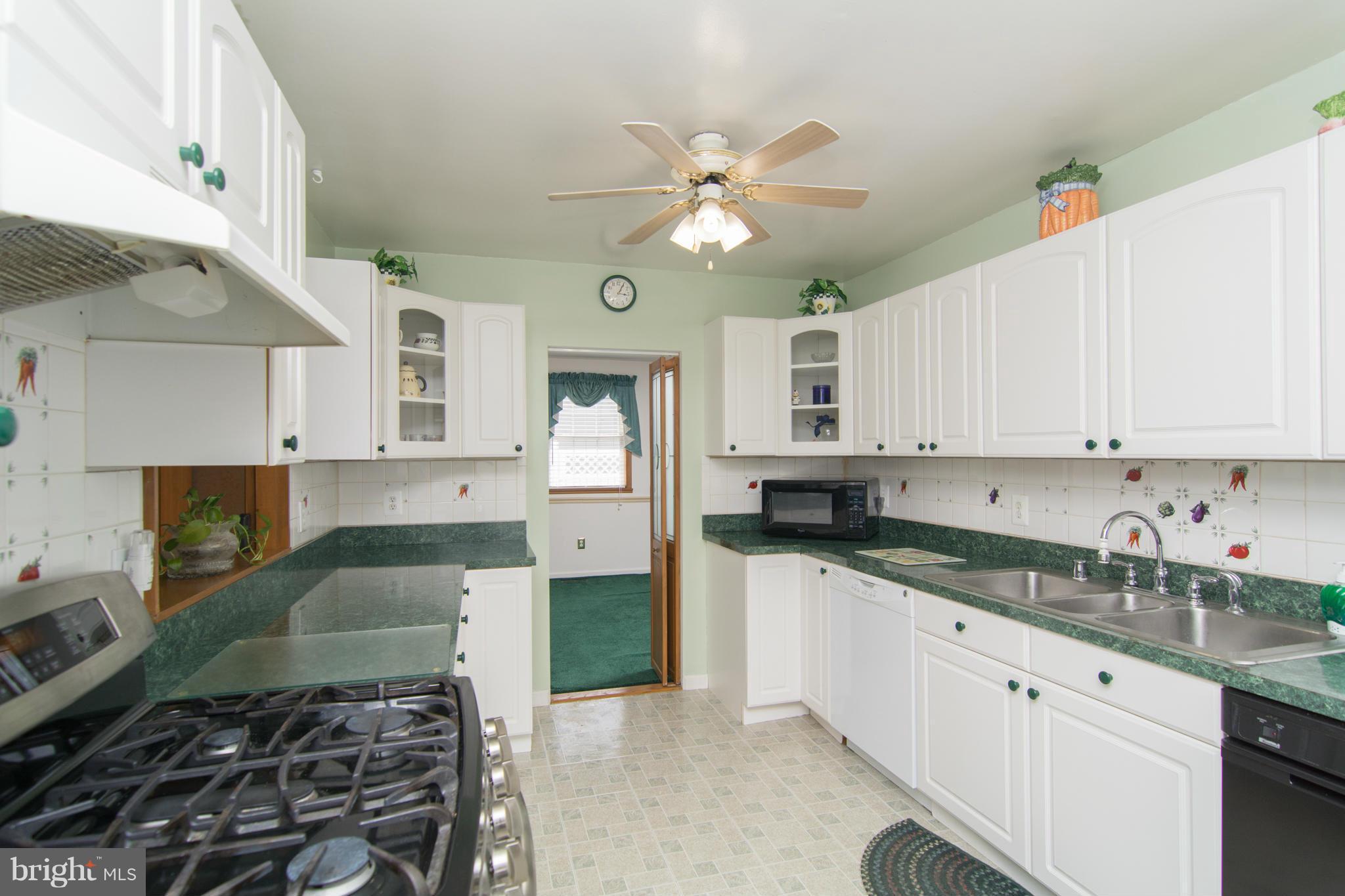 PINE GROVE HOMES - Residential