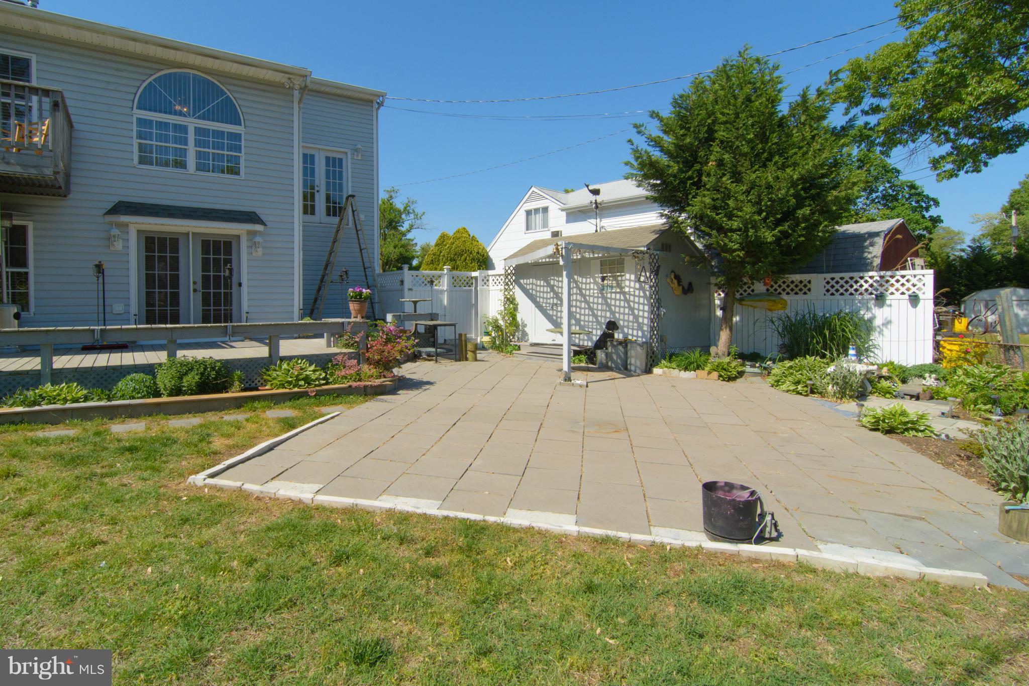 PINE GROVE HOMES - Residential