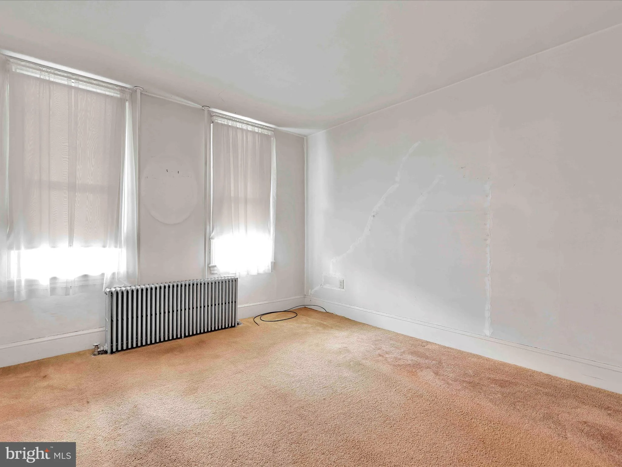 Pottsville, Pennsylvania 17901, United States, 3 Bedrooms Bedrooms, ,1 BathroomBathrooms,Residential,Pending,191714