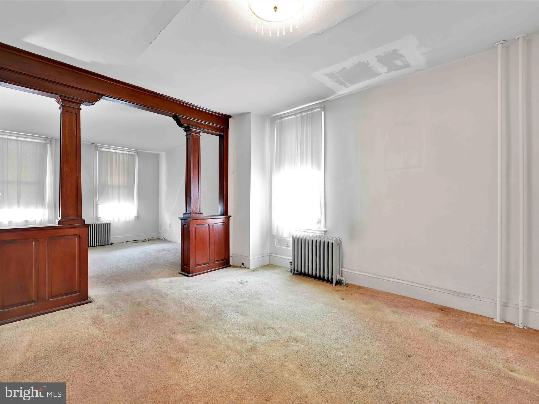 Pottsville, Pennsylvania 17901, United States, 3 Bedrooms Bedrooms, ,1 BathroomBathrooms,Residential,Pending,191714