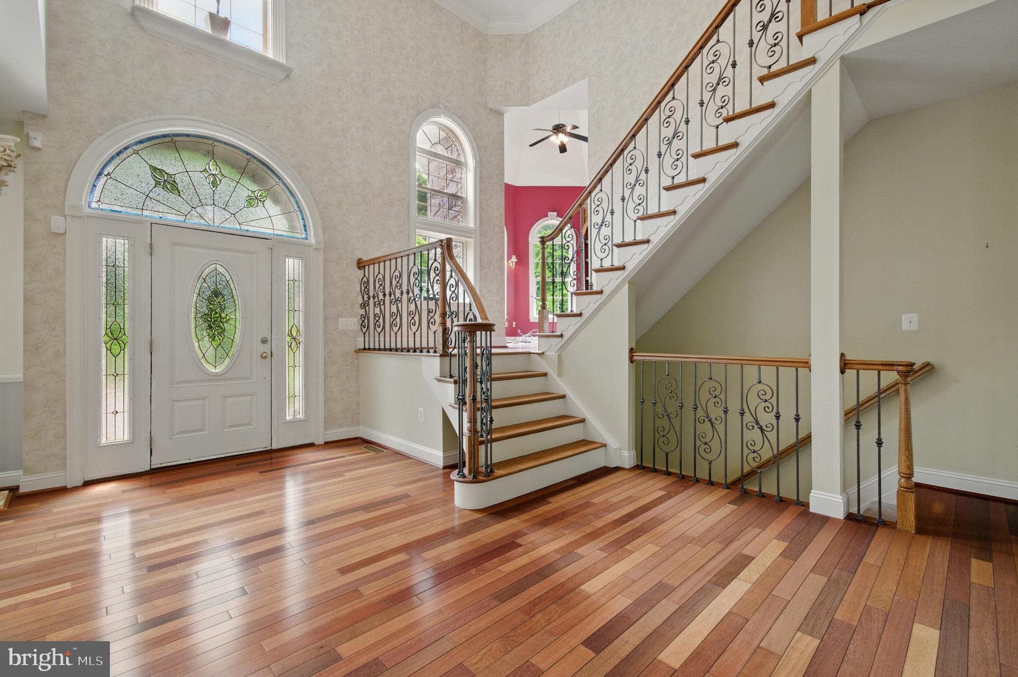 WINDSOR ESTATES - Residential