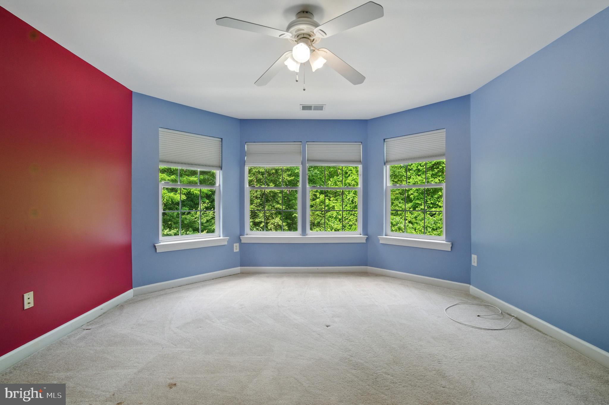 WINDSOR ESTATES - Residential