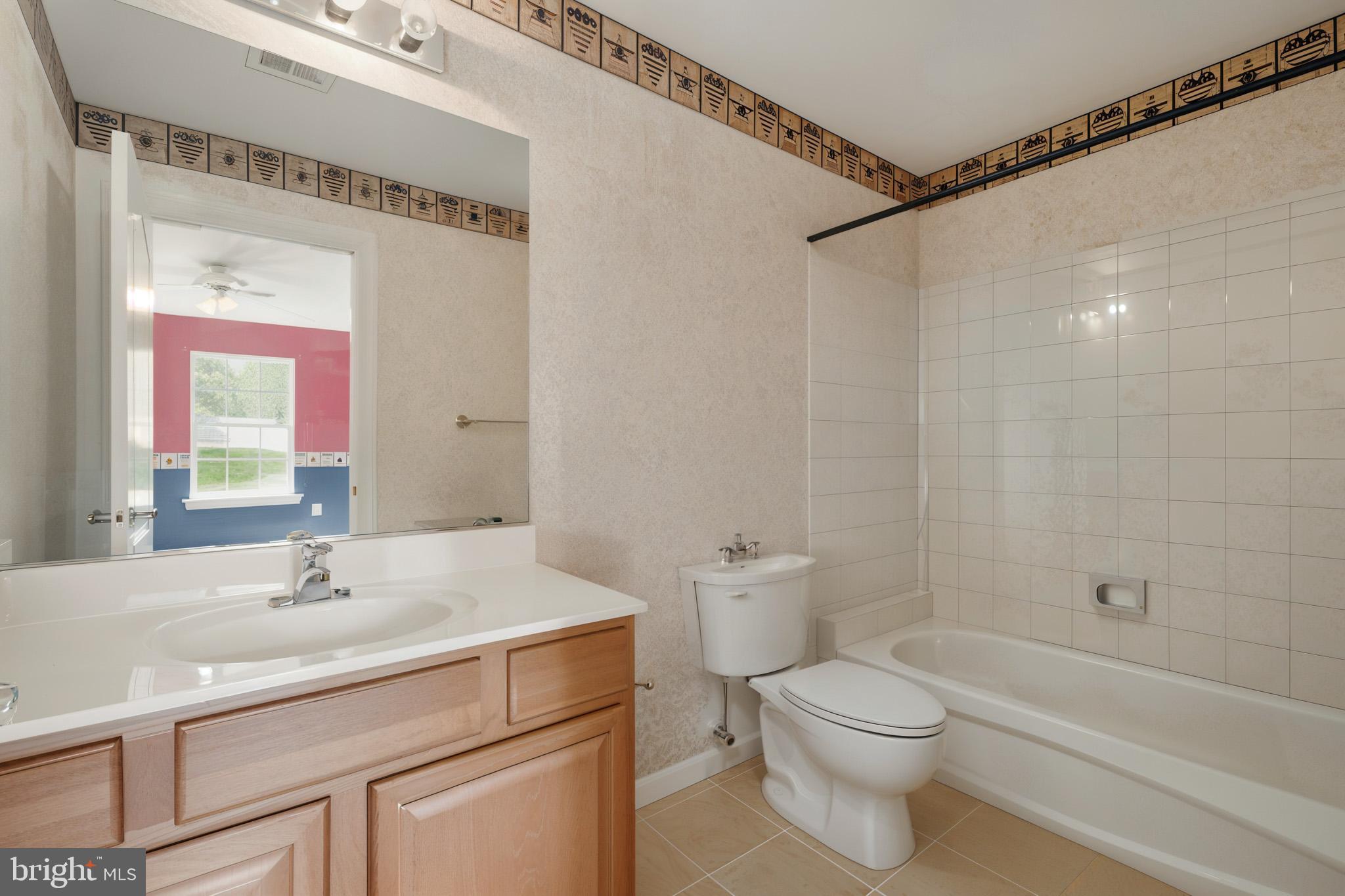 WINDSOR ESTATES - Residential