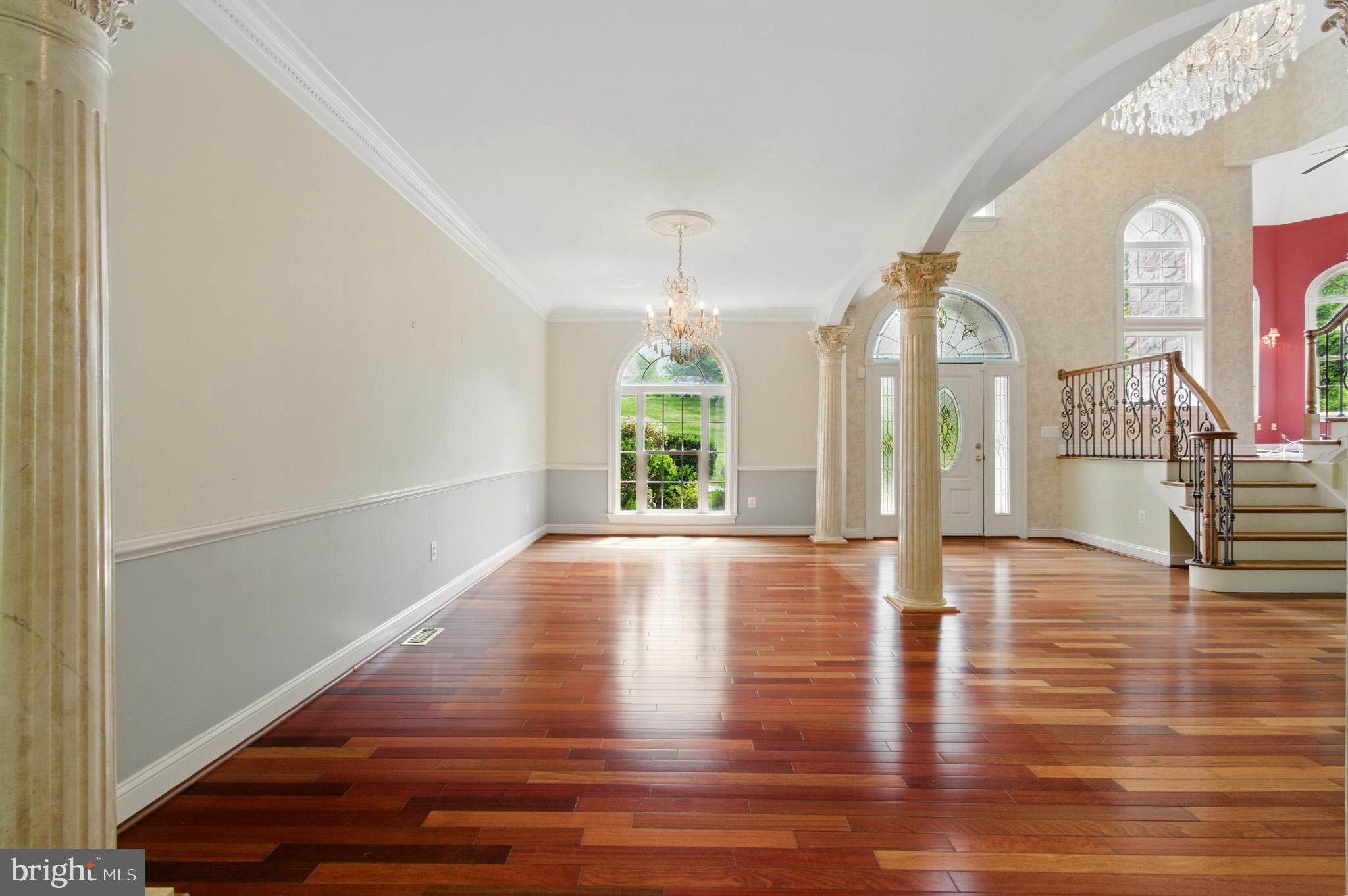 WINDSOR ESTATES - Residential