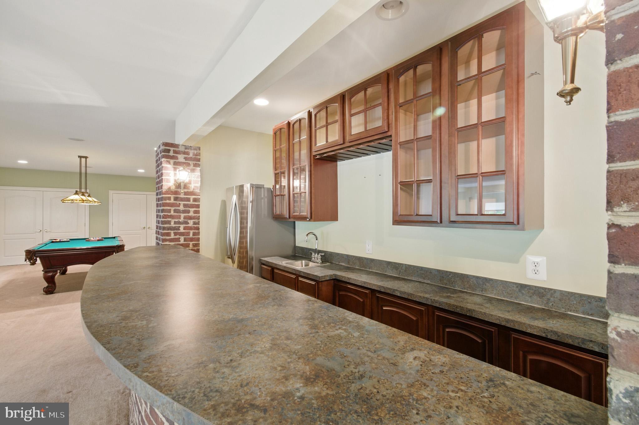 WINDSOR ESTATES - Residential