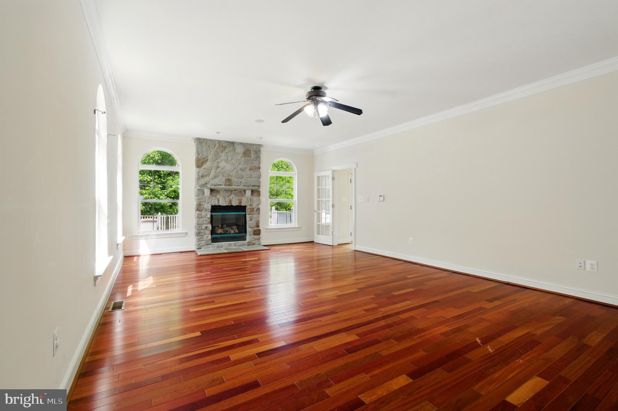 WINDSOR ESTATES - Residential