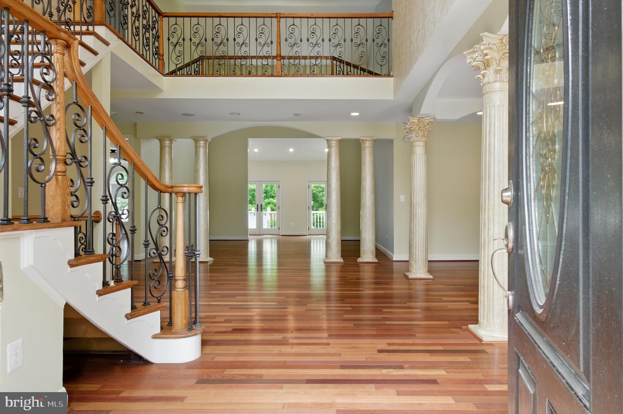 WINDSOR ESTATES - Residential