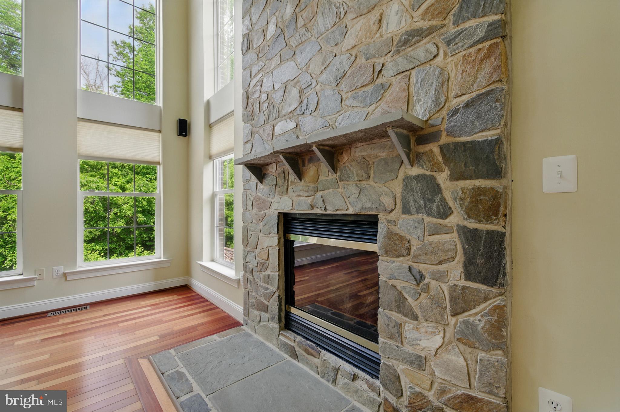 WINDSOR ESTATES - Residential