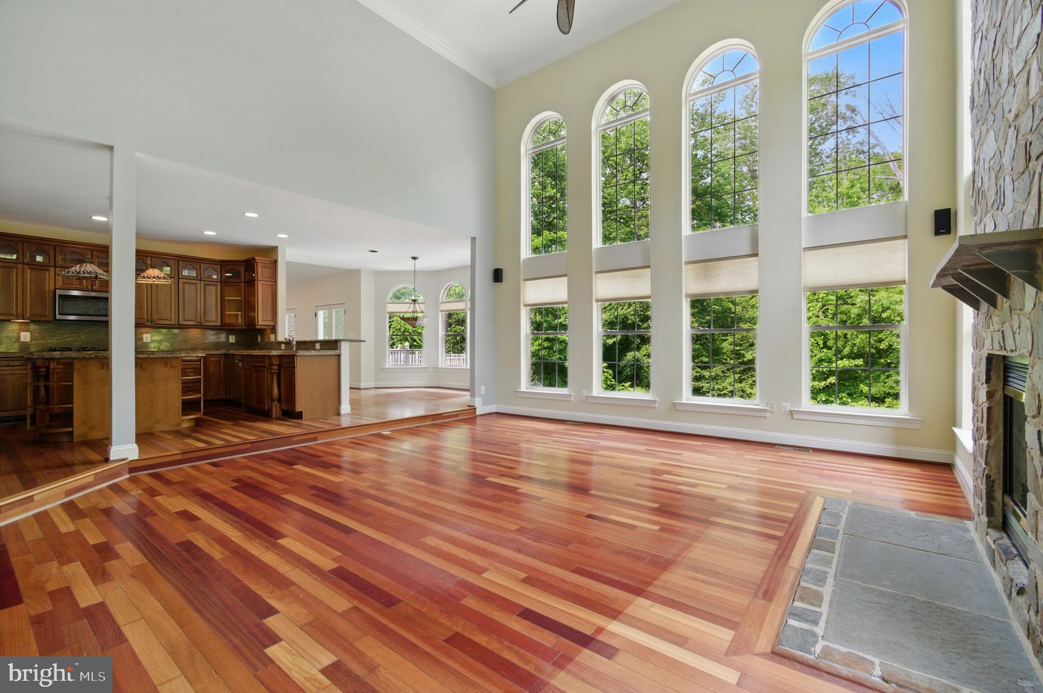 WINDSOR ESTATES - Residential