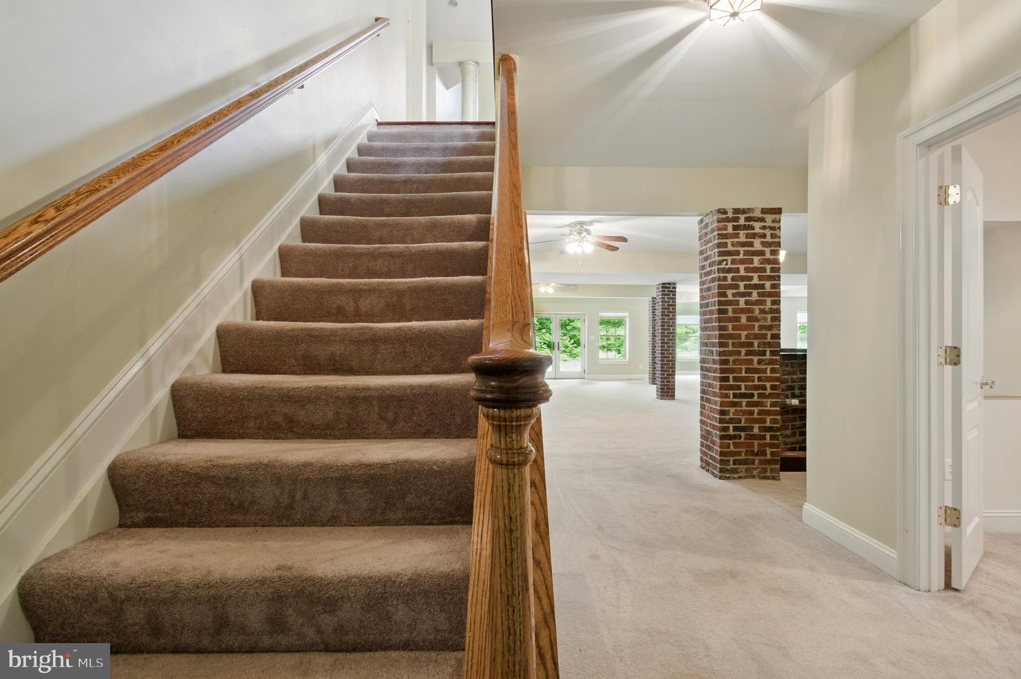 WINDSOR ESTATES - Residential