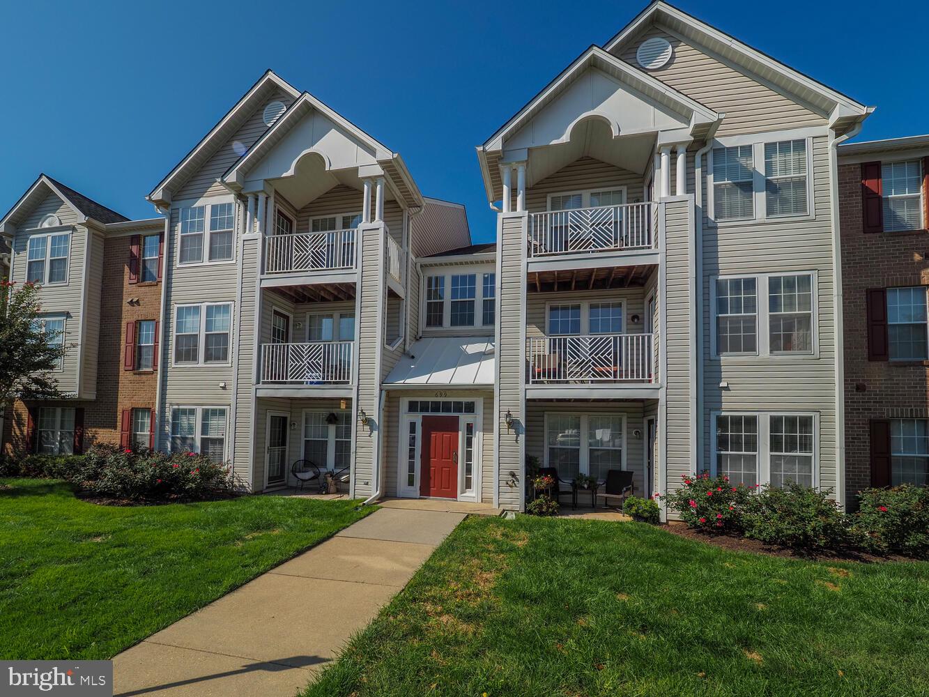 CHESTNUT GABLE - Residential