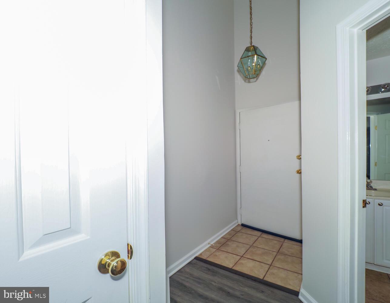 CHESTNUT GABLE - Residential