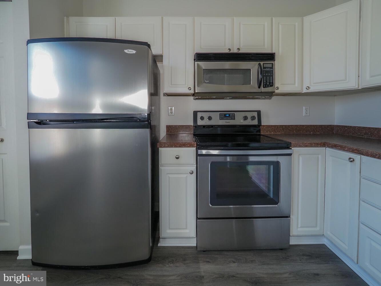 CHESTNUT GABLE - Residential