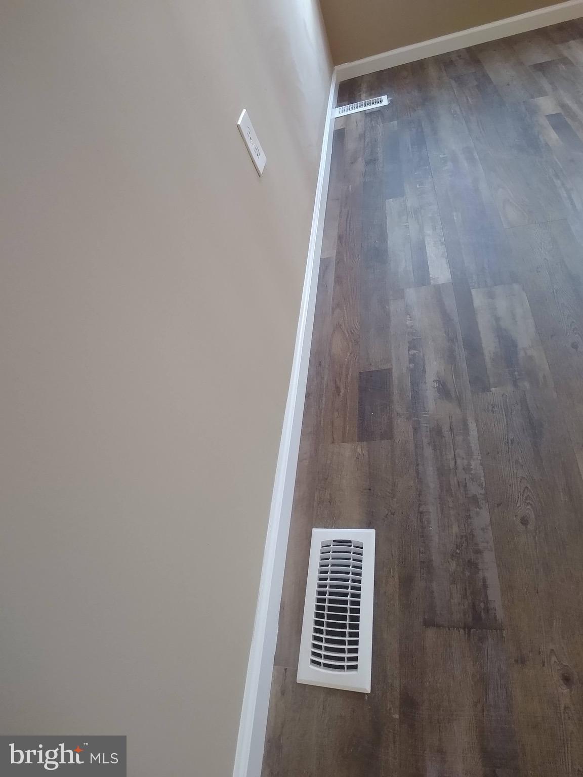 COBBS CREEK - Residential Lease