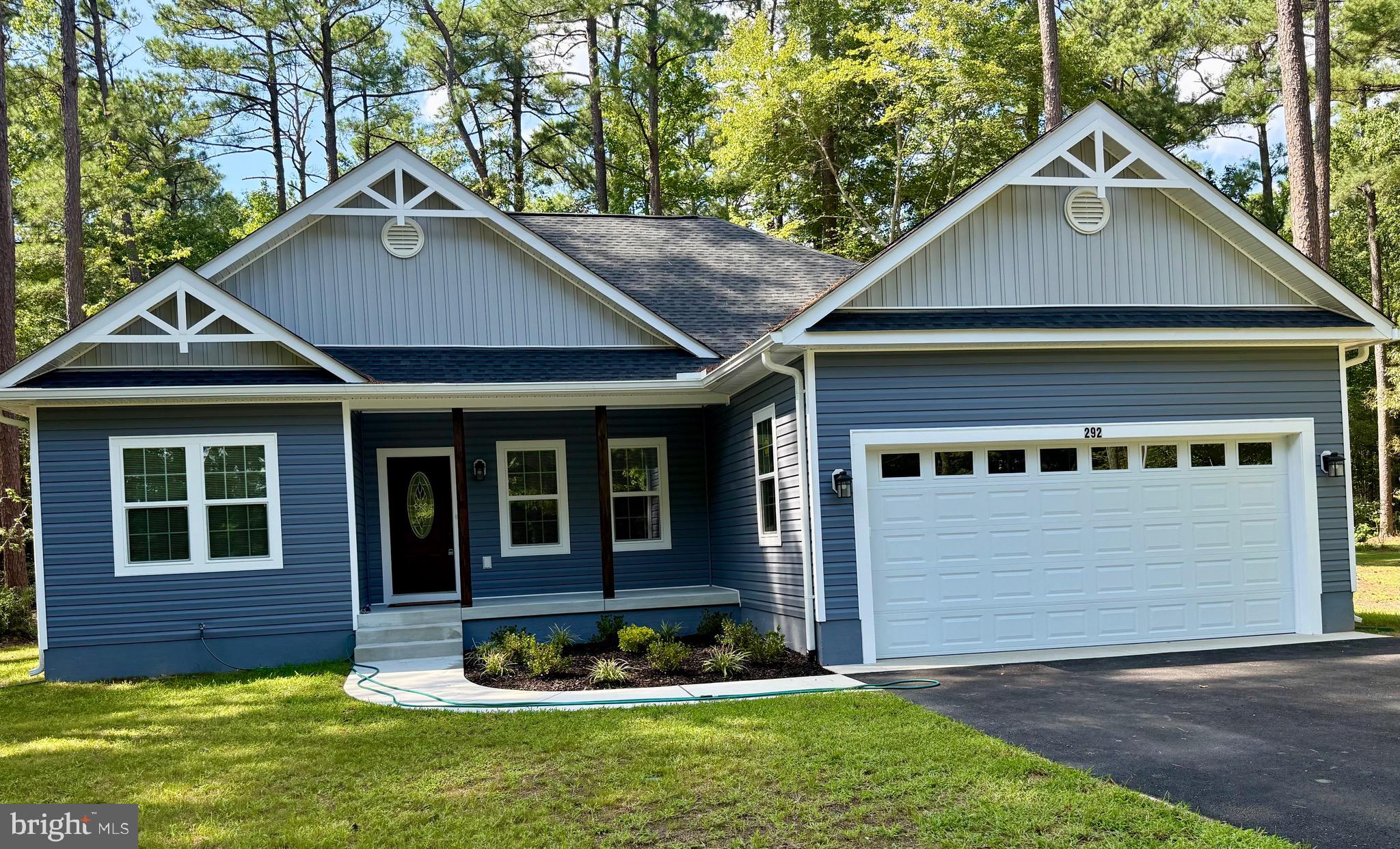 292 CURRIOMAN DRIVE