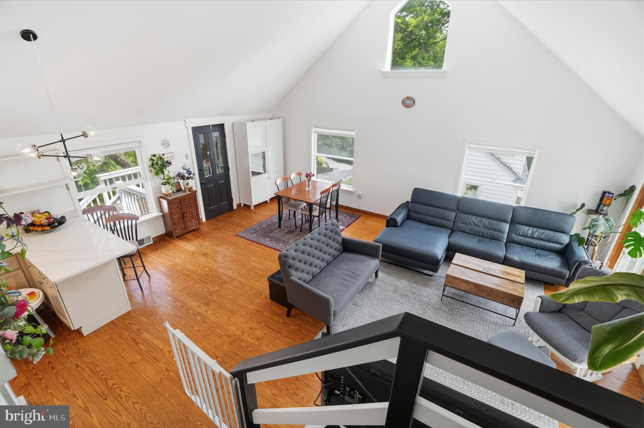 MIQUON - Residential