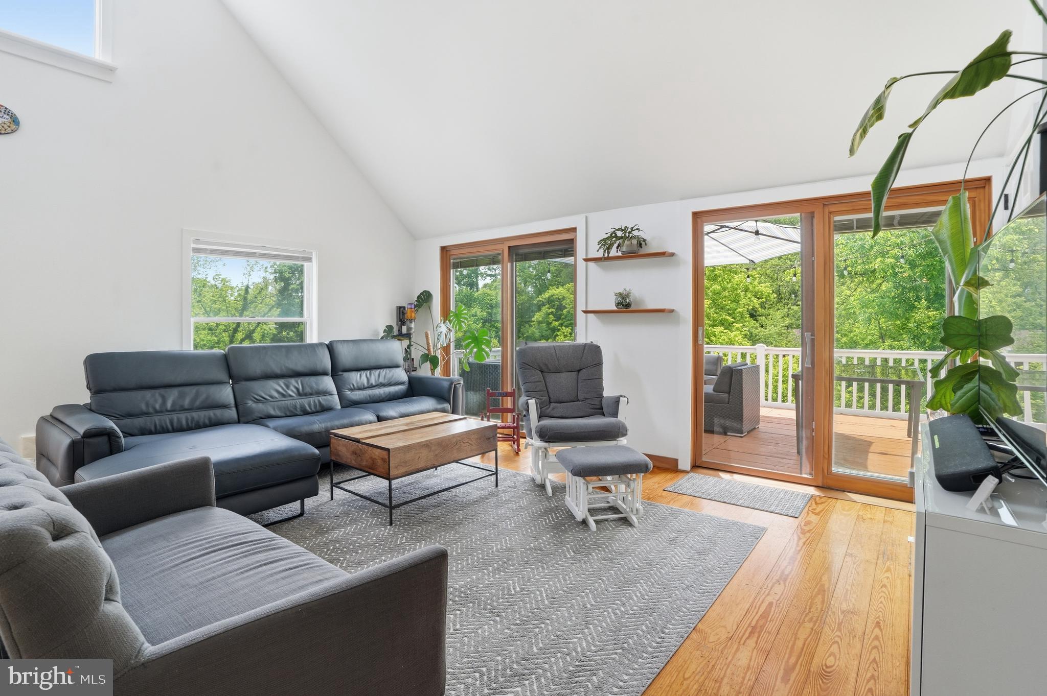 MIQUON - Residential