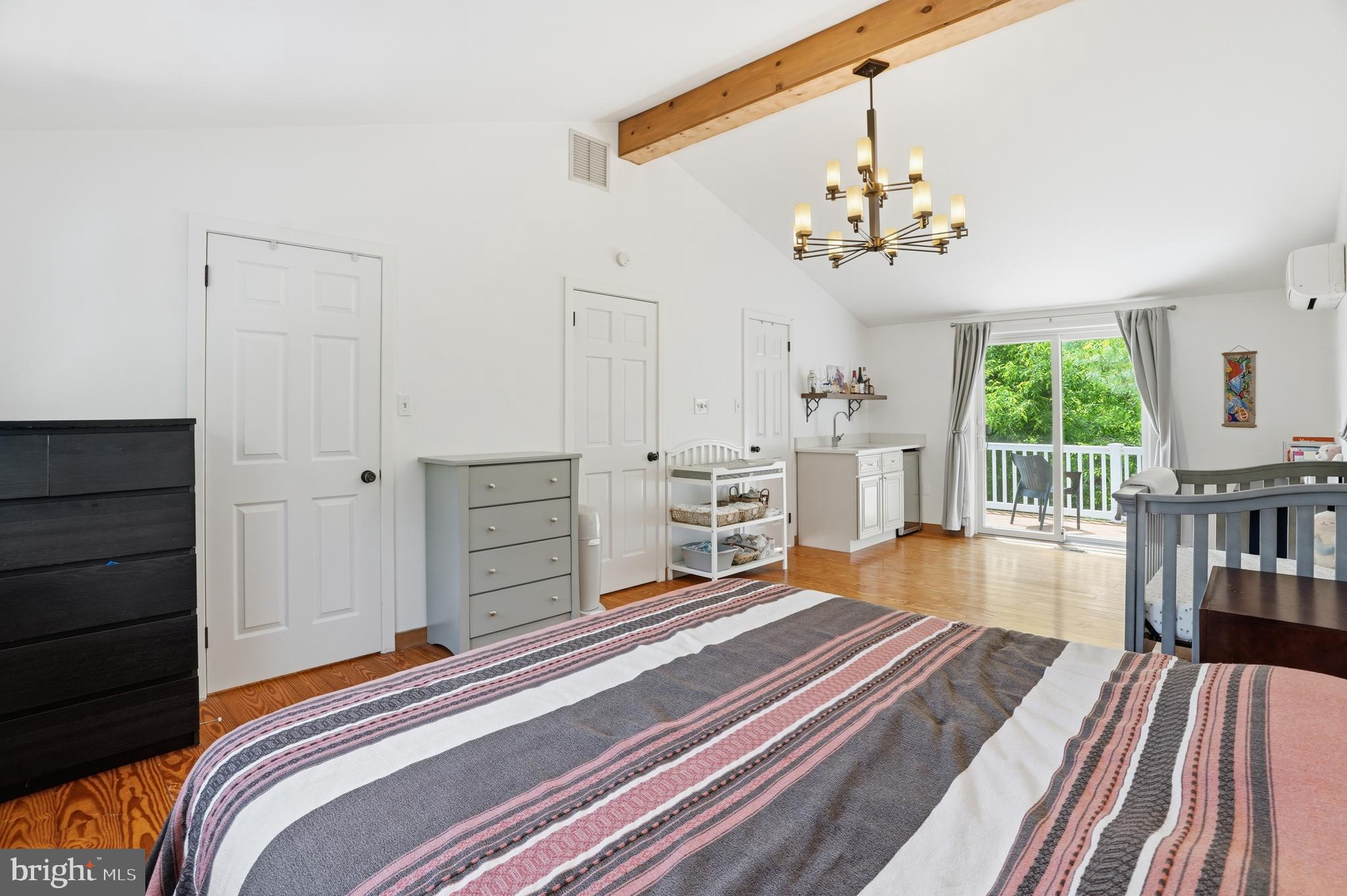MIQUON - Residential