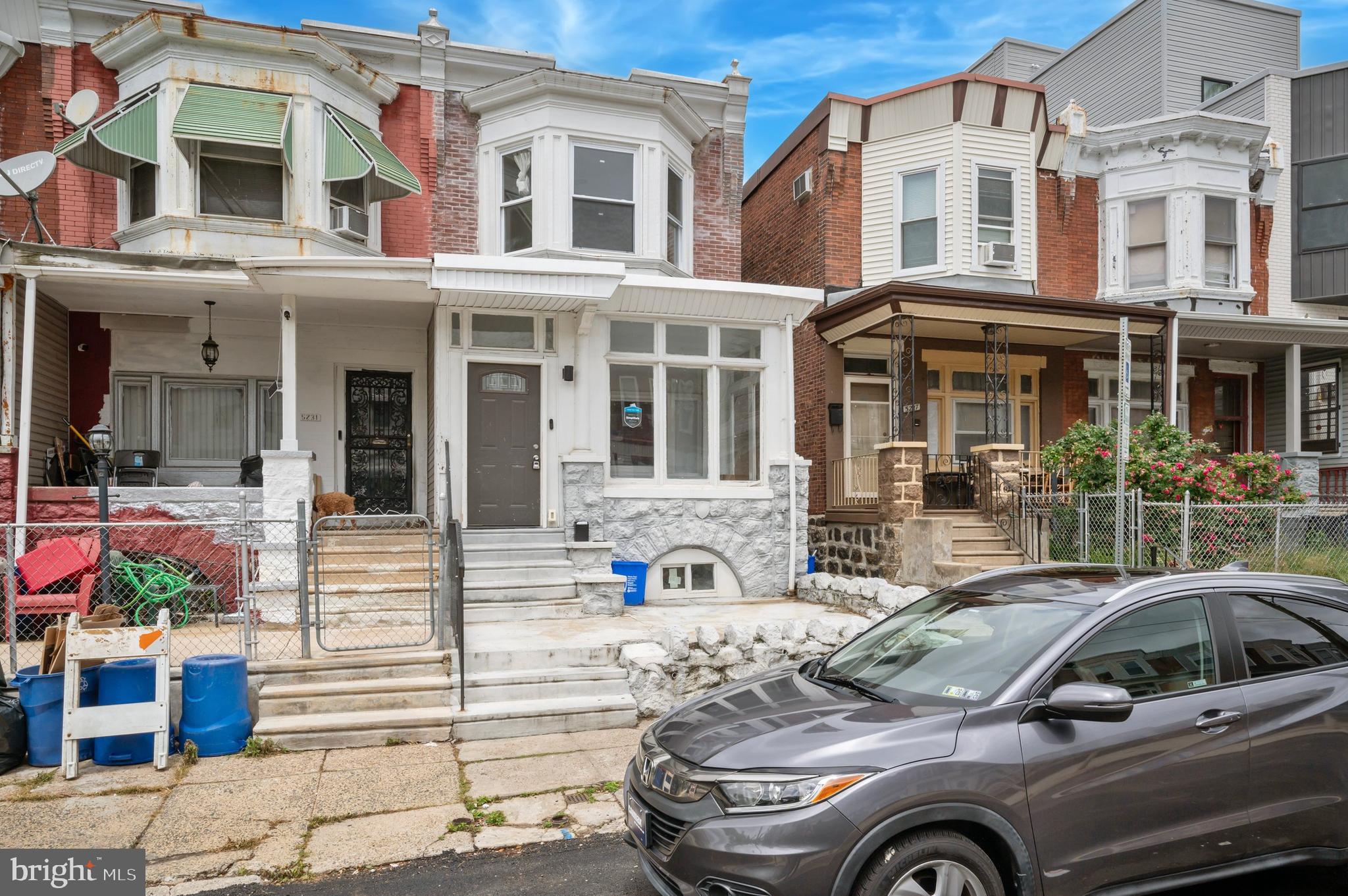 WALNUT HILL - Residential