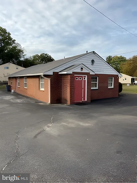 MLS: NJCD2106282