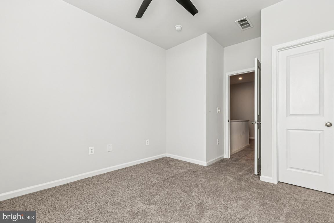 POTOMAC SHORES - Residential