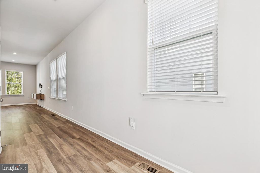 Photo of 17815 Woods Overlook Drive, DUMFRIES, VA 22026 (MLS # VAPW2106166)