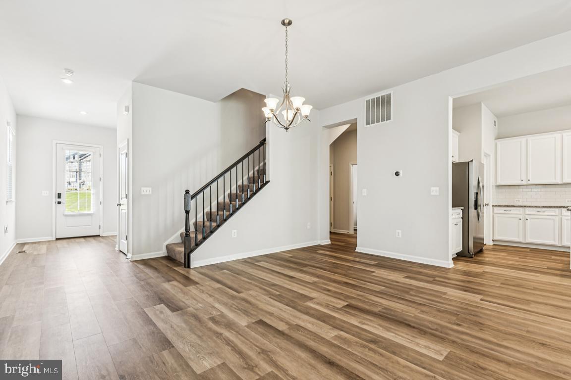 POTOMAC SHORES - Residential