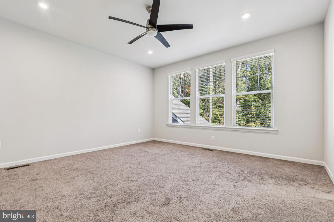 POTOMAC SHORES - Residential