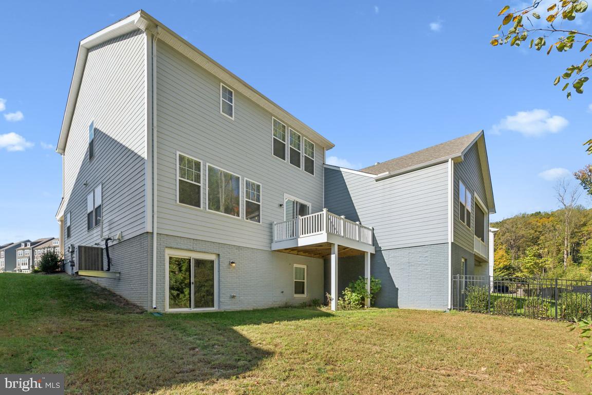 POTOMAC SHORES - Residential