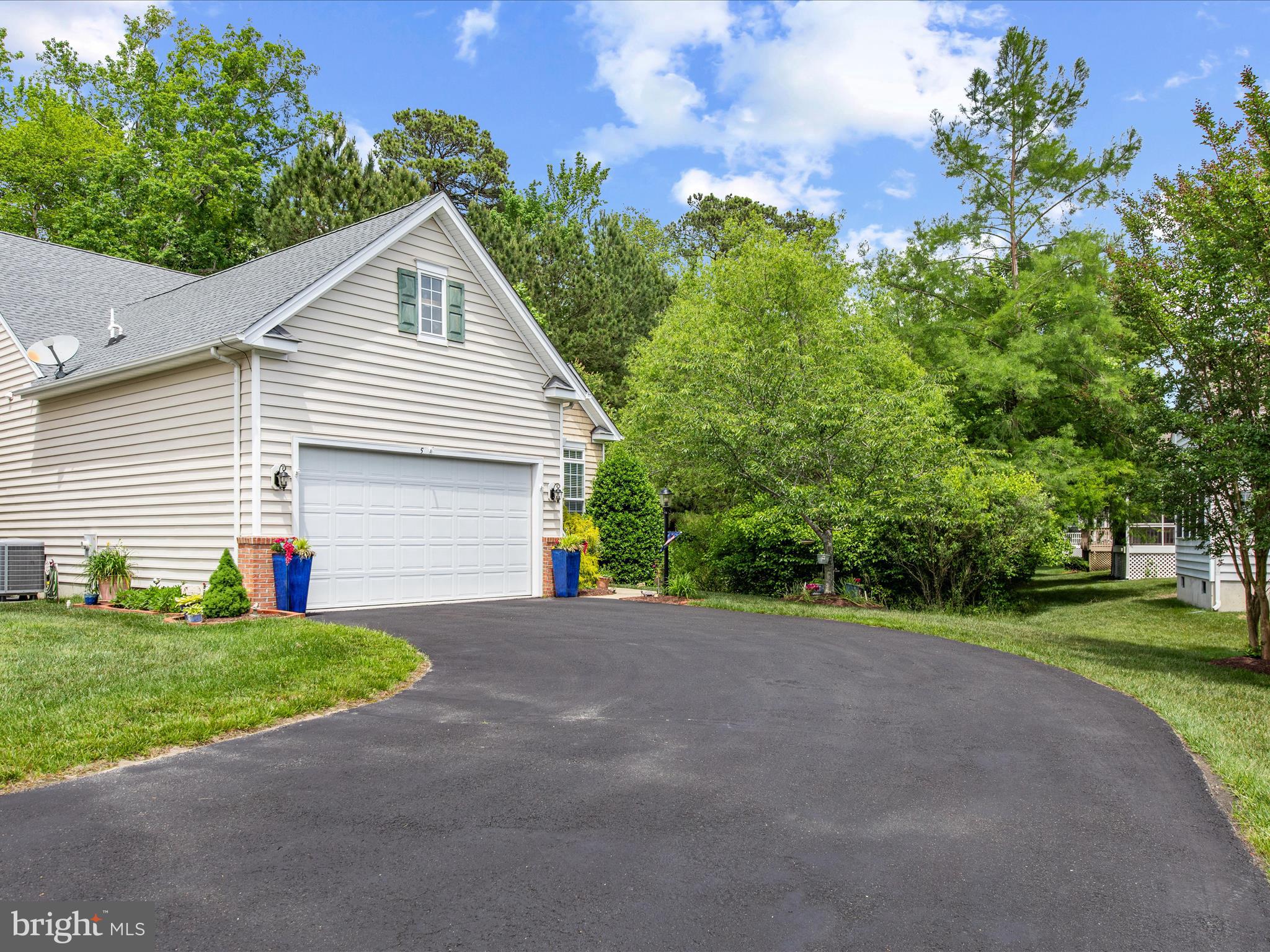 OCEAN PINES - THE PARKE - Residential