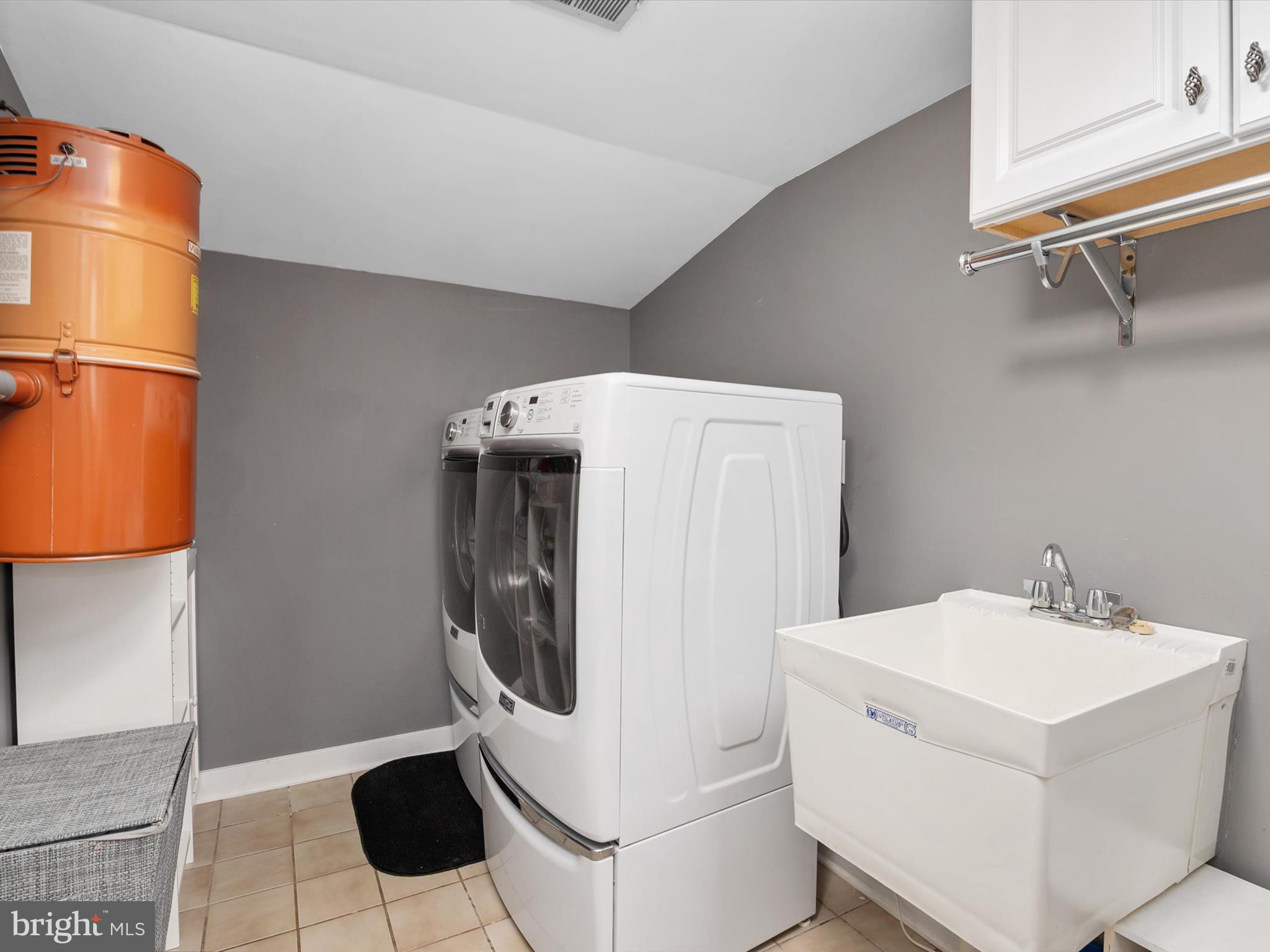 MOORINGS ON THE MAGOTHY - Residential