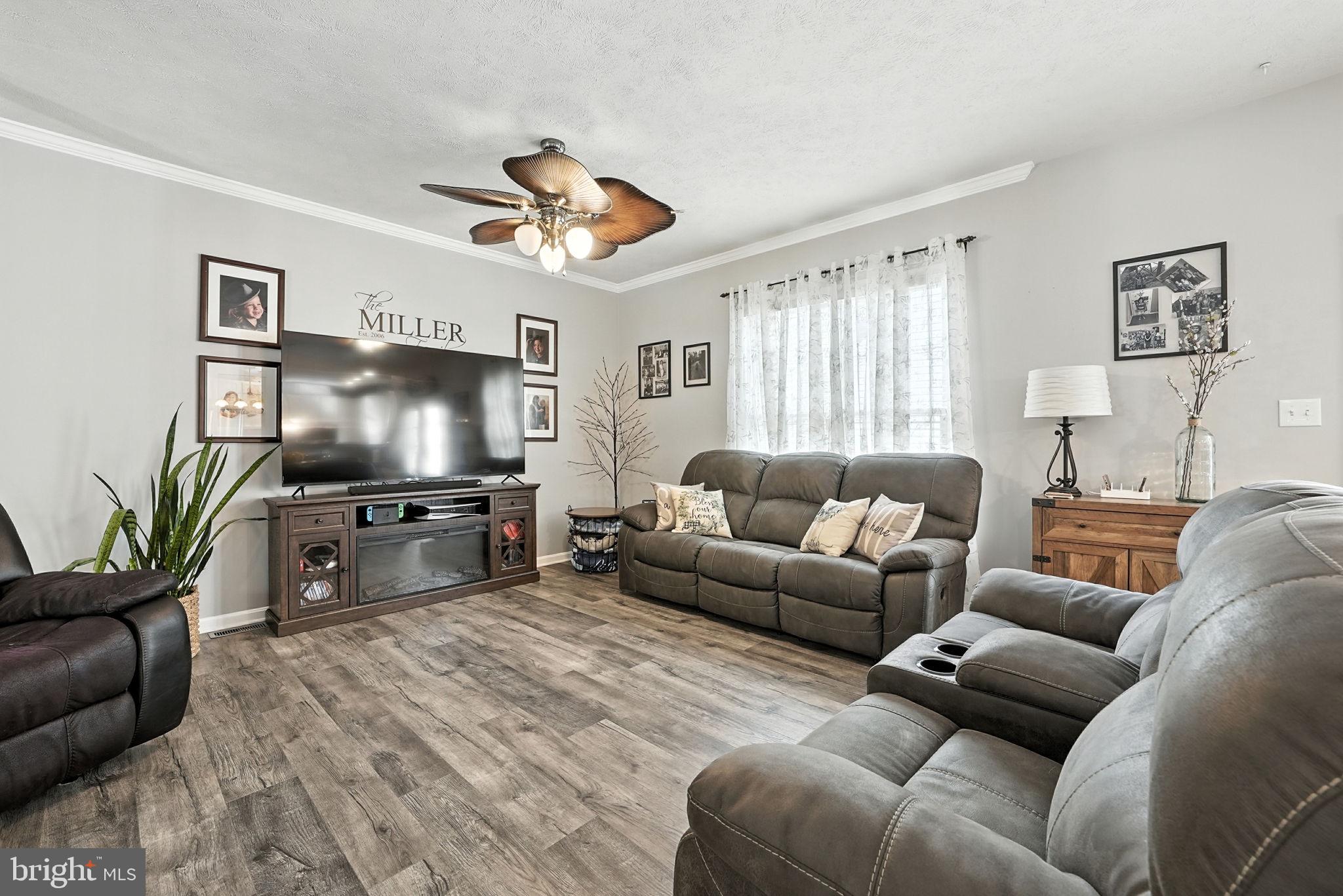 OAKLAND PARK - Residential