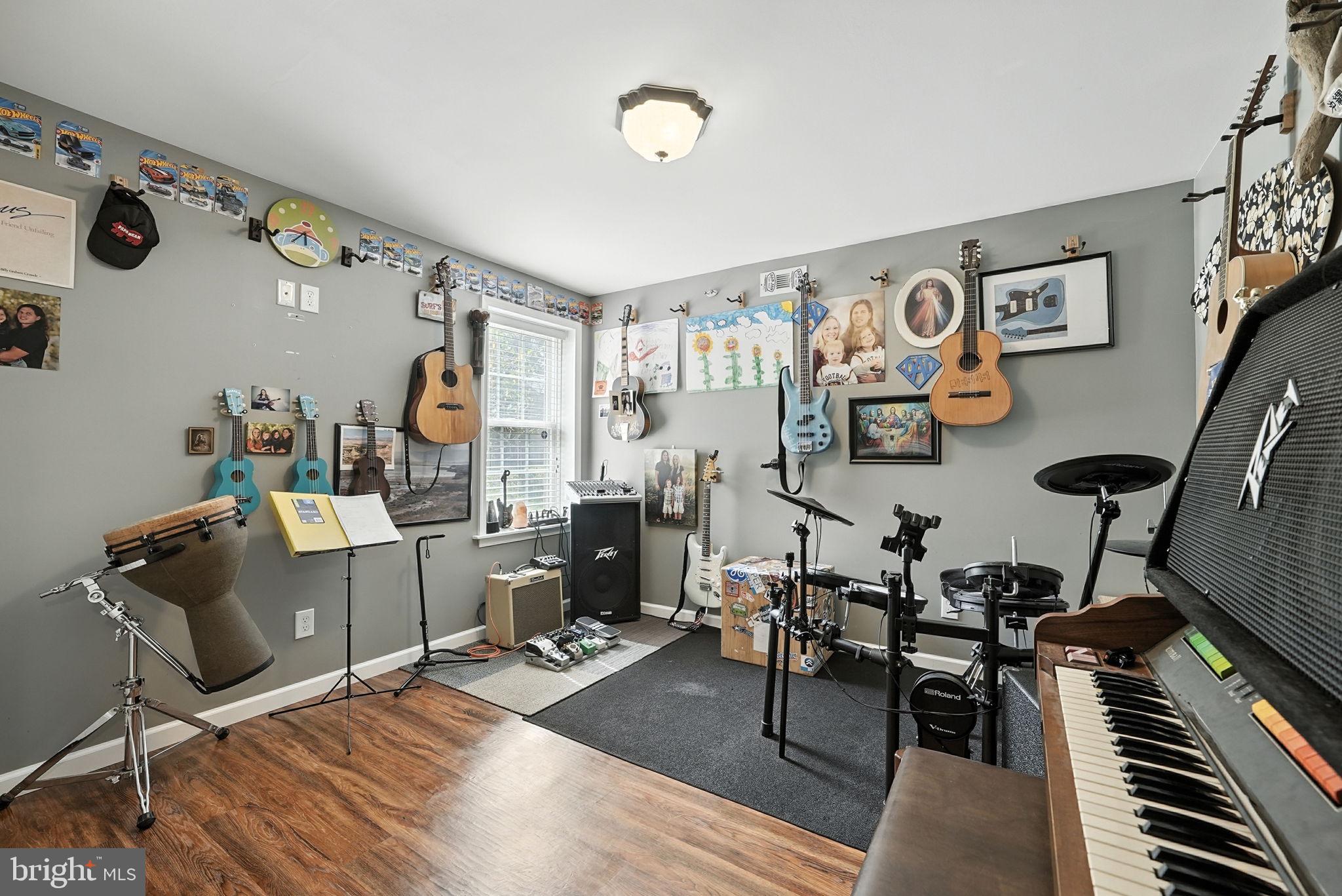 OAKLAND PARK - Residential